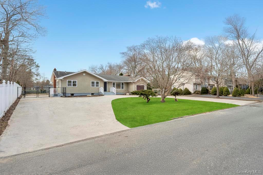 #4 photo, 73 Maple Avenue, Shirley , NY 11967