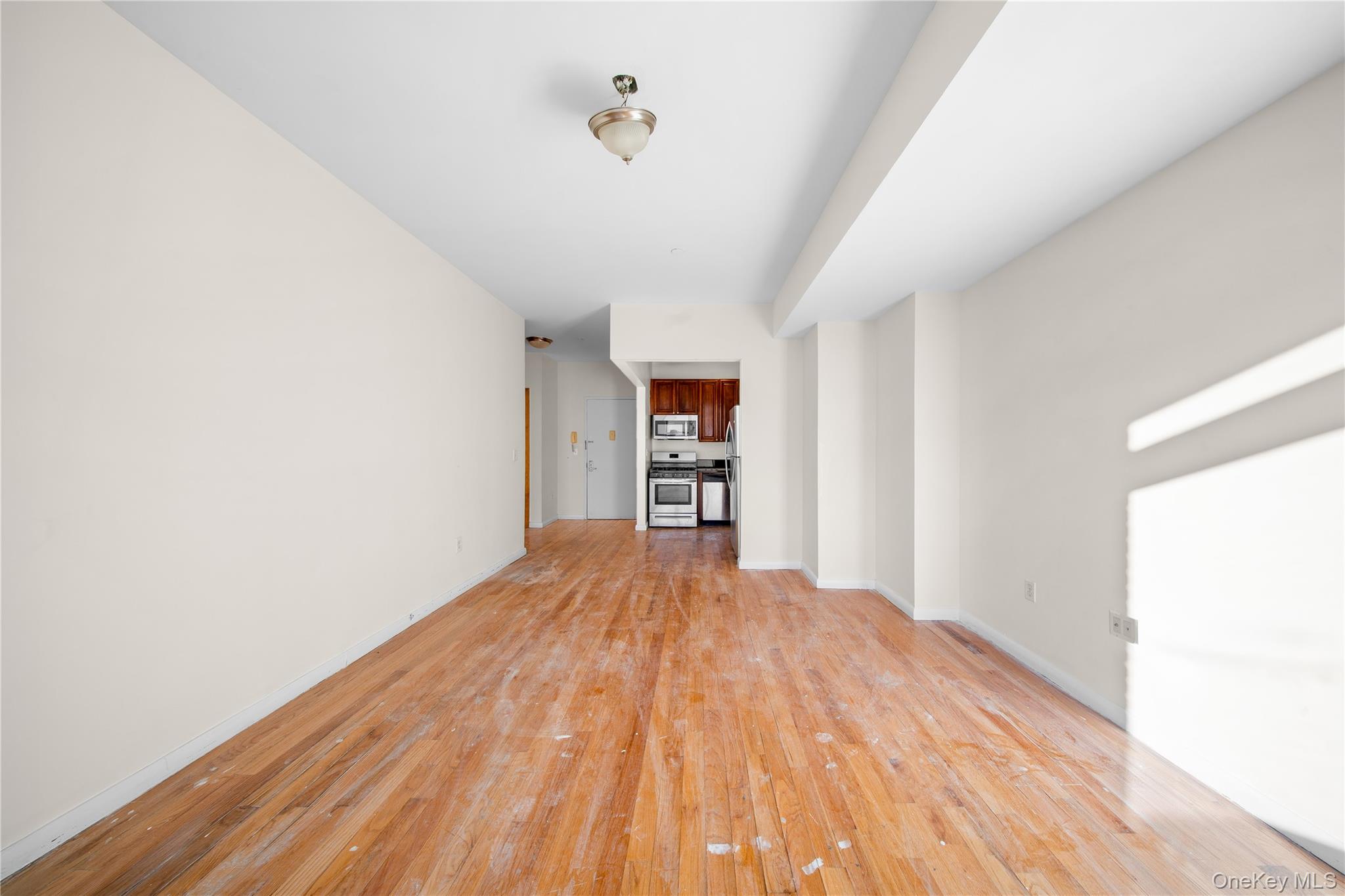 #2 photo, 14-34 110th St, Куинс ‖ College Point , NY 11356