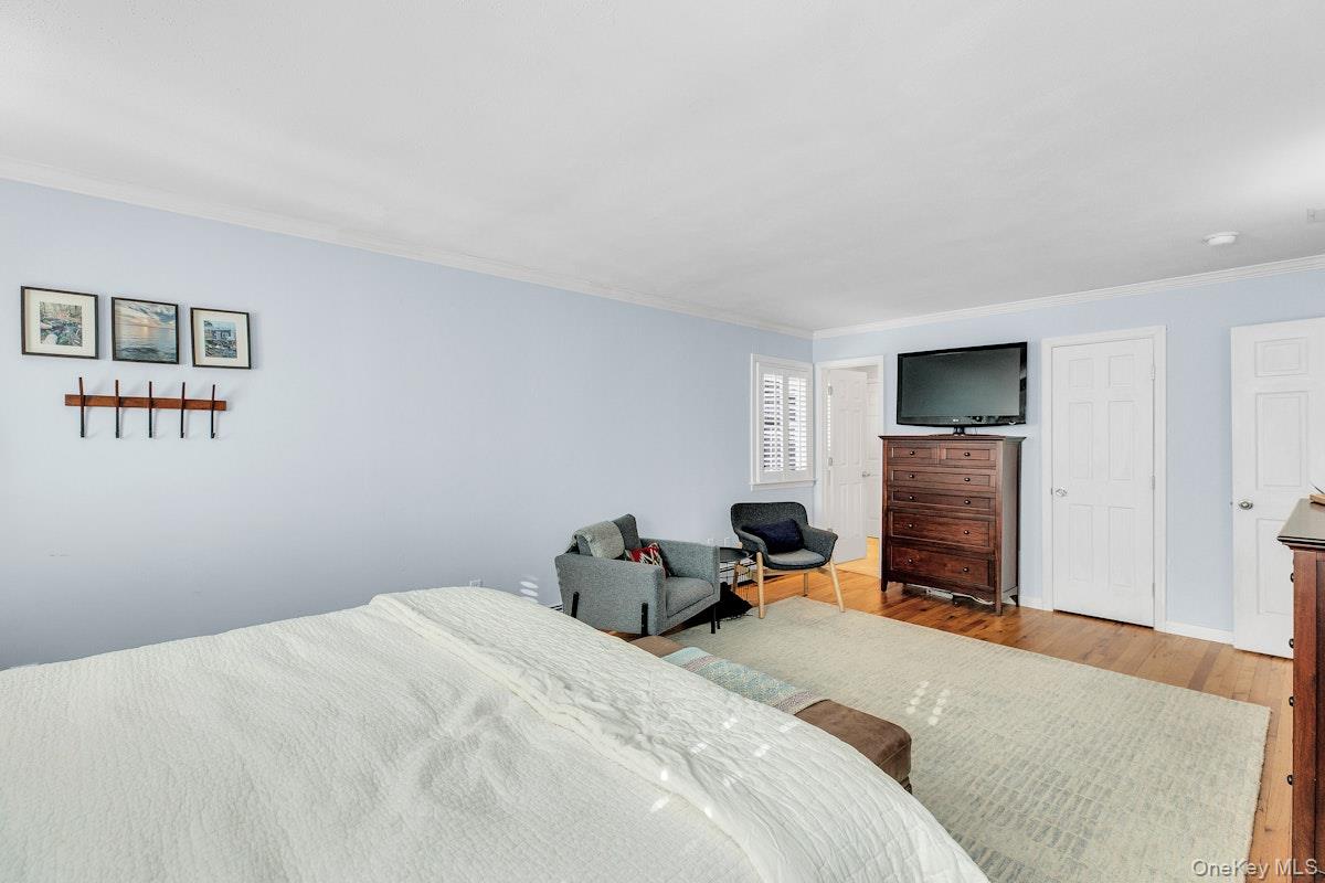 #20 photo, 12 Jomar Road, Shoreham , NY 11786