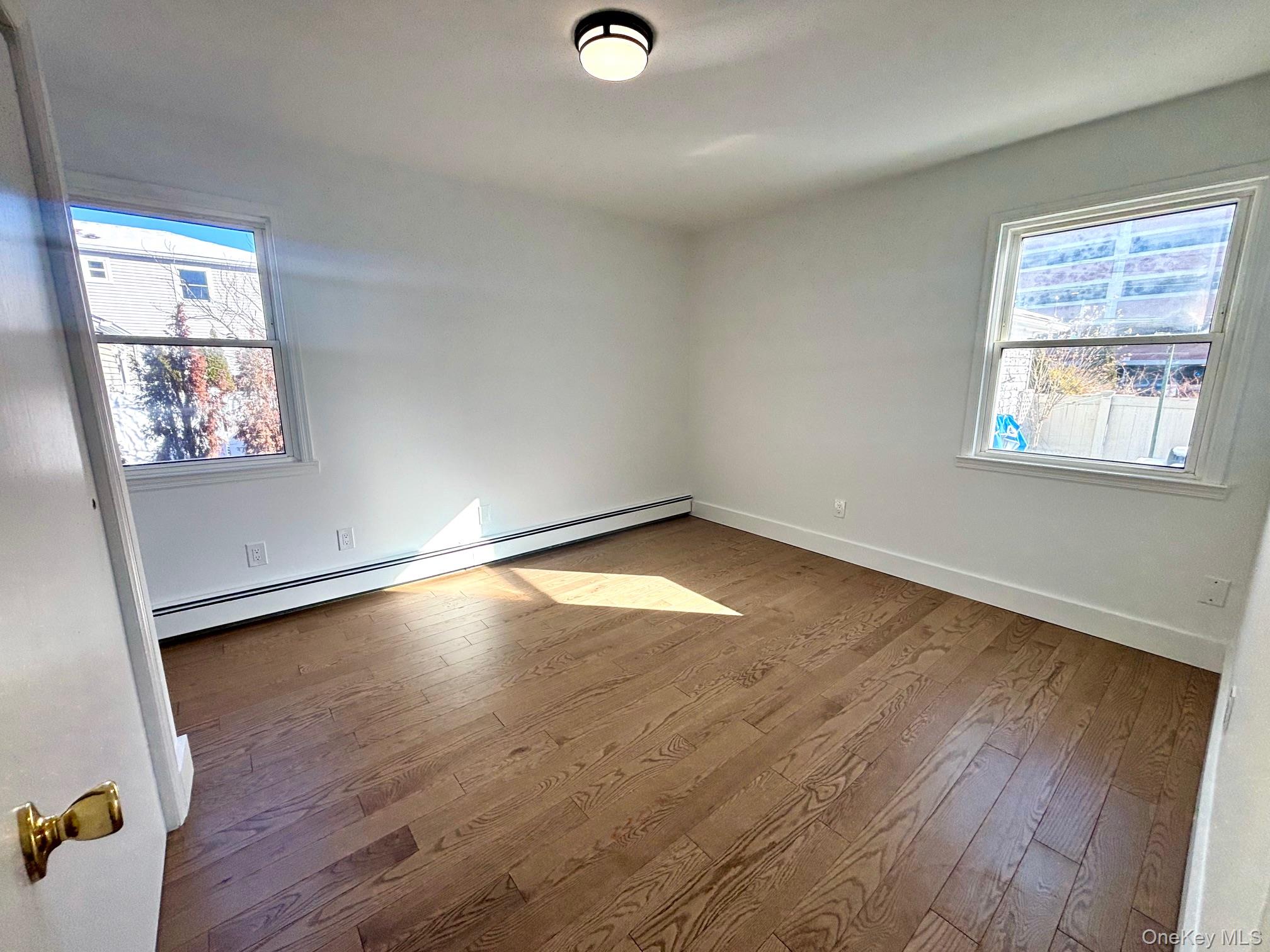 #15 photo, 225 Cleveland Avenue, Mineola , NY 11501