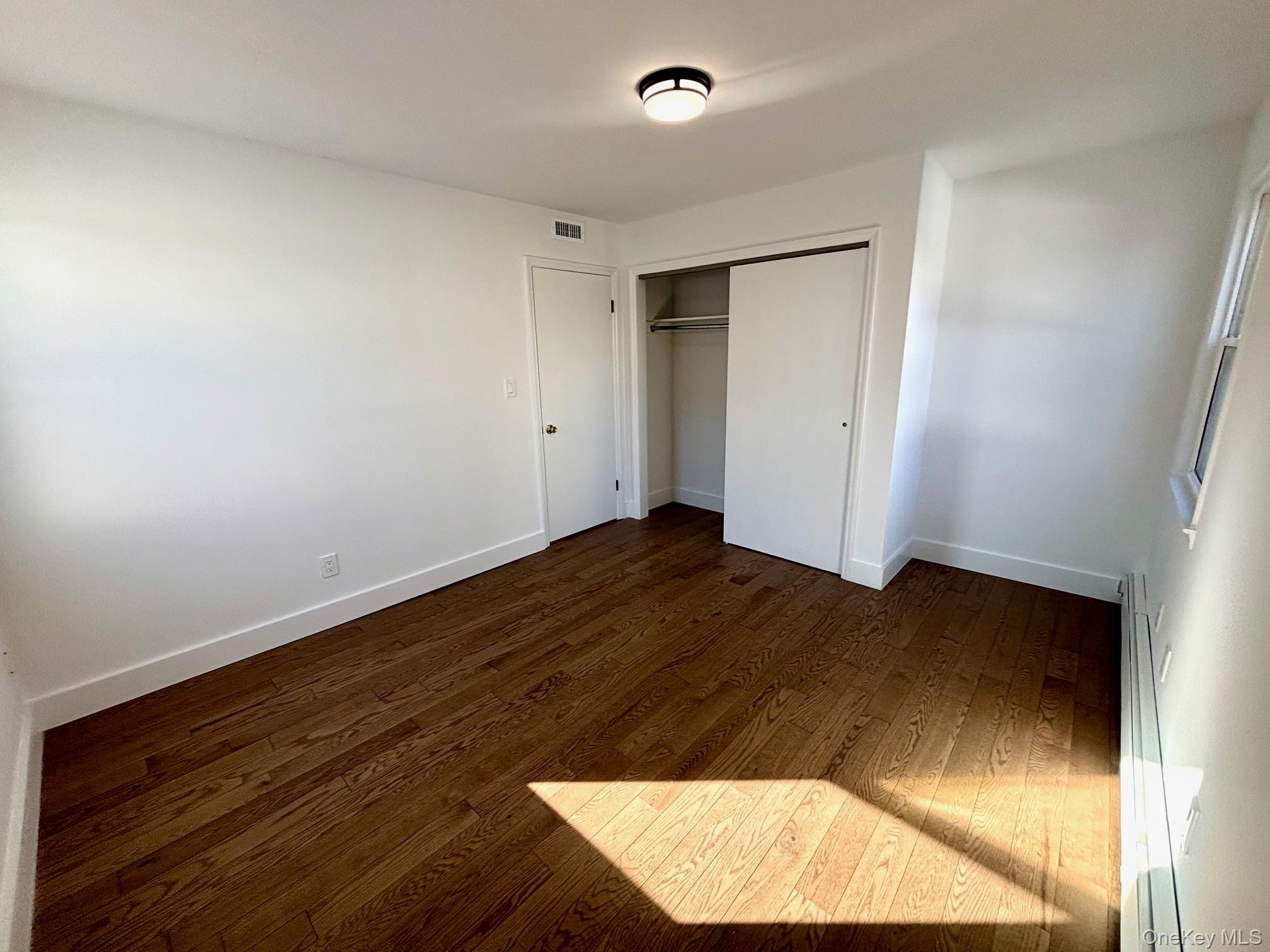 #16 photo, 225 Cleveland Avenue, Mineola , NY 11501