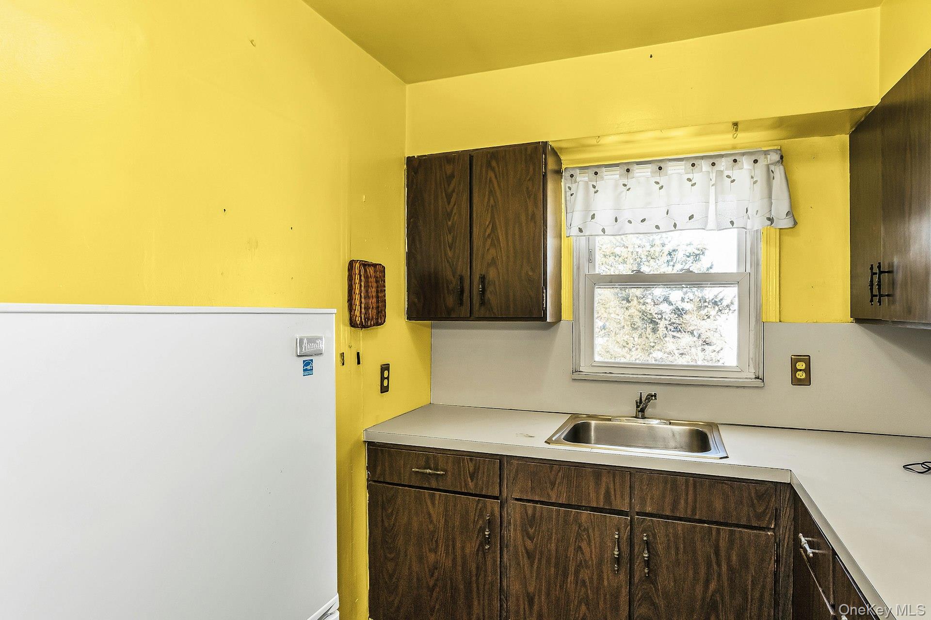 #17 photo, 562 Arcadian Avenue, מחוז נסאו Valley Stream , NY 11580