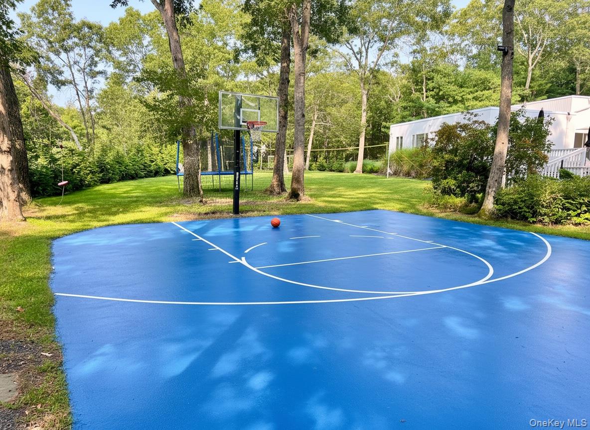 #20 photo, 3 Southwood Lane, Quogue , NY 11959