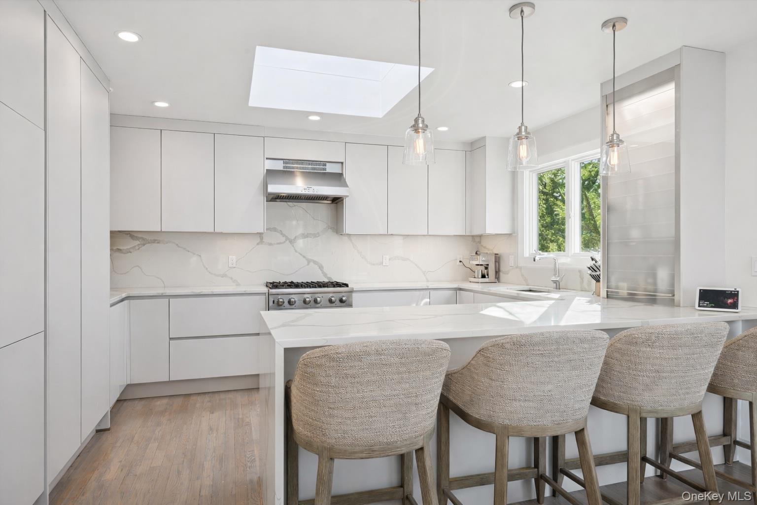 #6 photo, 3 Southwood Lane, Quogue , NY 11959