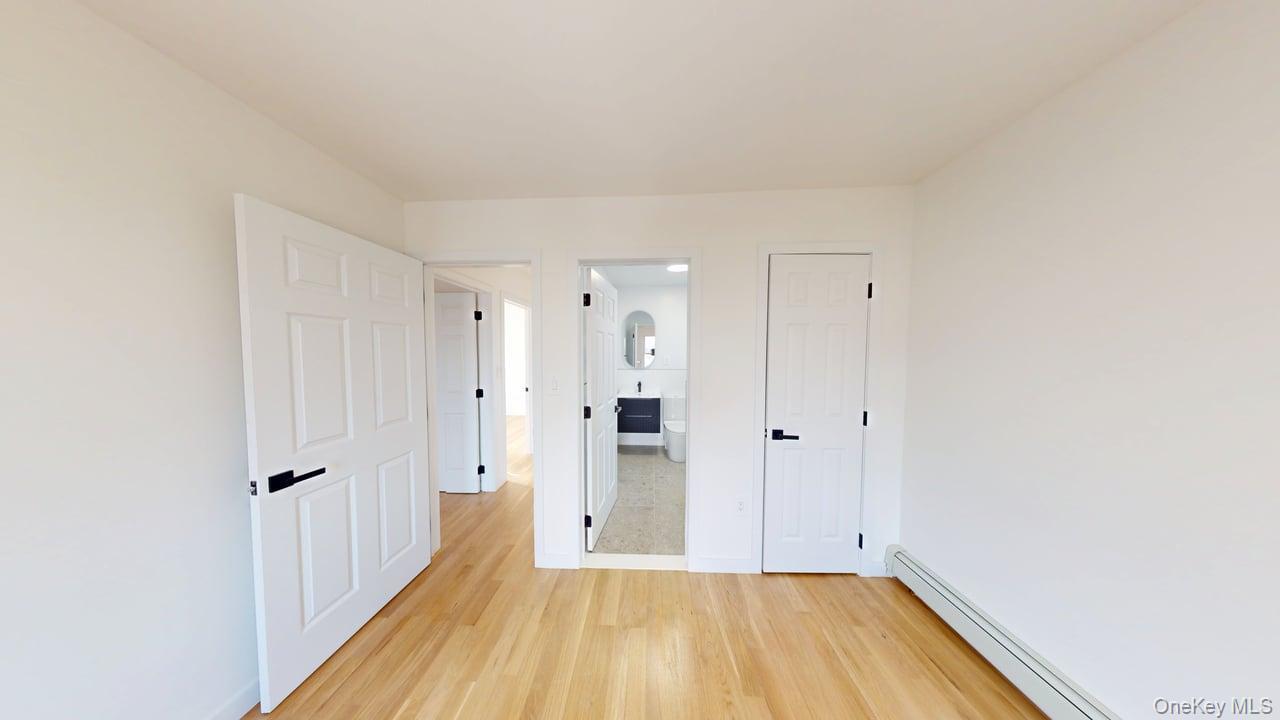 #7 photo, 472 Beach 43rd Street, Far Rockaway , NY 11691