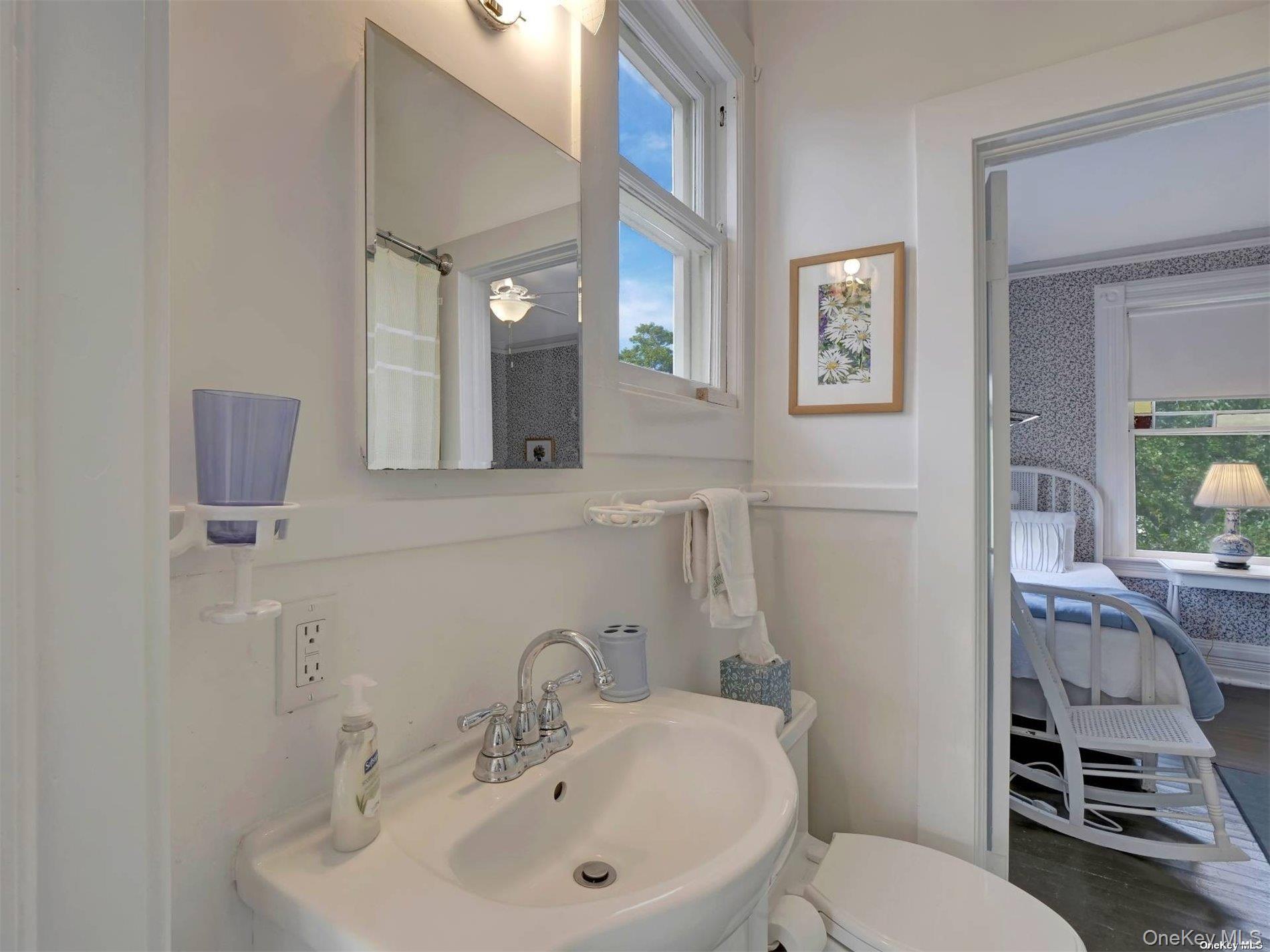 #13 photo, 51 Quogue Street, Quogue , NY 11959