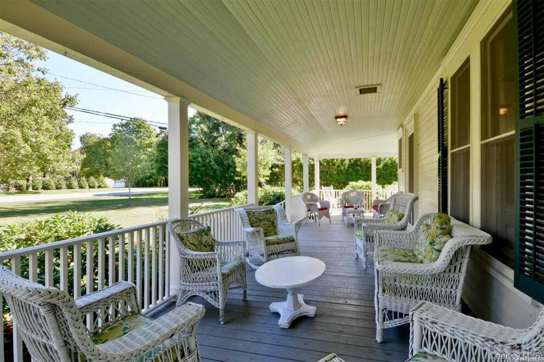 #20 photo, 51 Quogue Street, Quogue , NY 11959