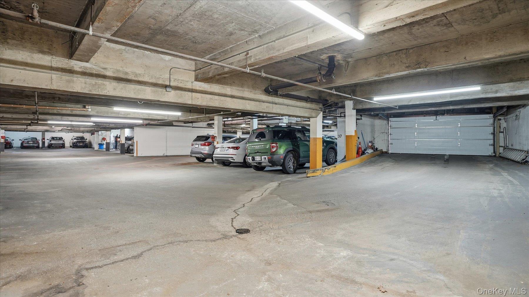 #13 photo, 10 Lenox Road, Rockville Centre , NY 11570