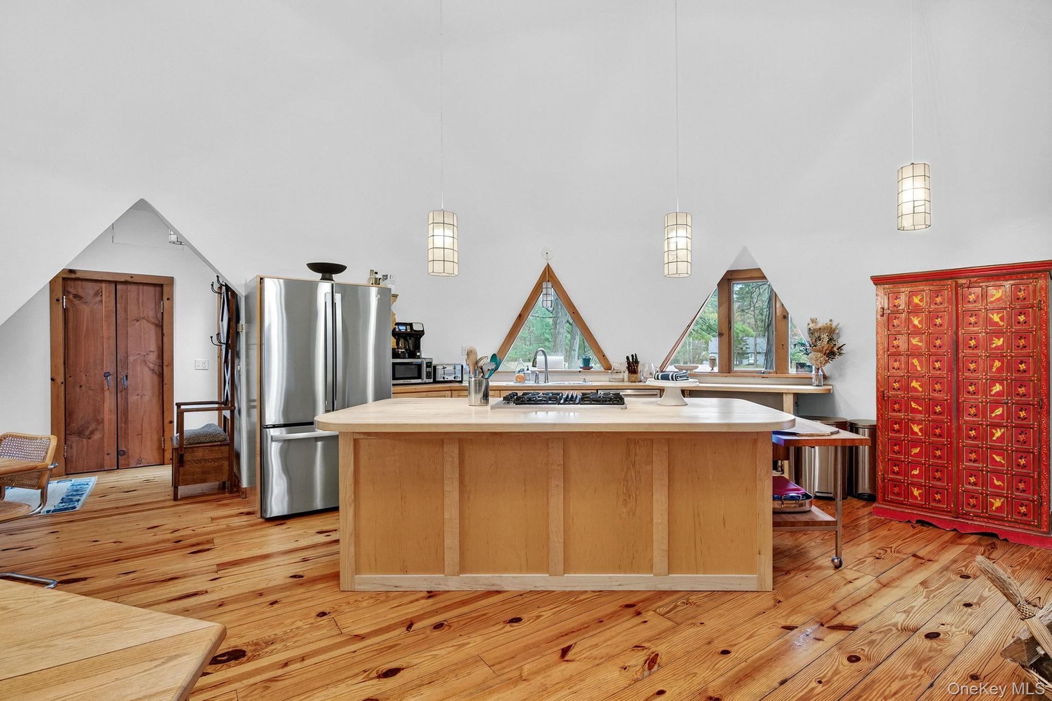 #6 photo, 106 Mountain Laurel Lane, Woodstock , NY 12498