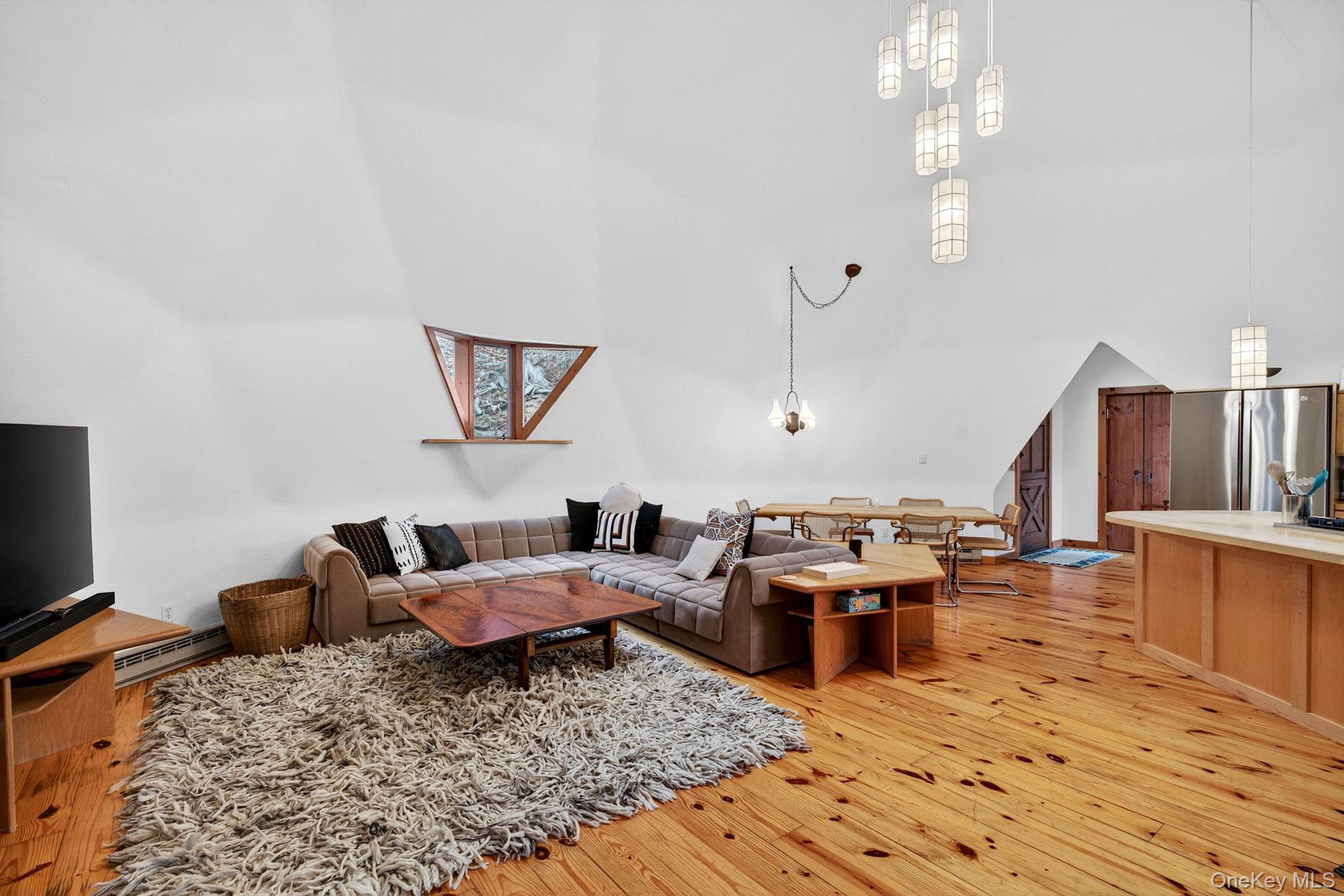 #8 photo, 106 Mountain Laurel Lane, Woodstock , NY 12498