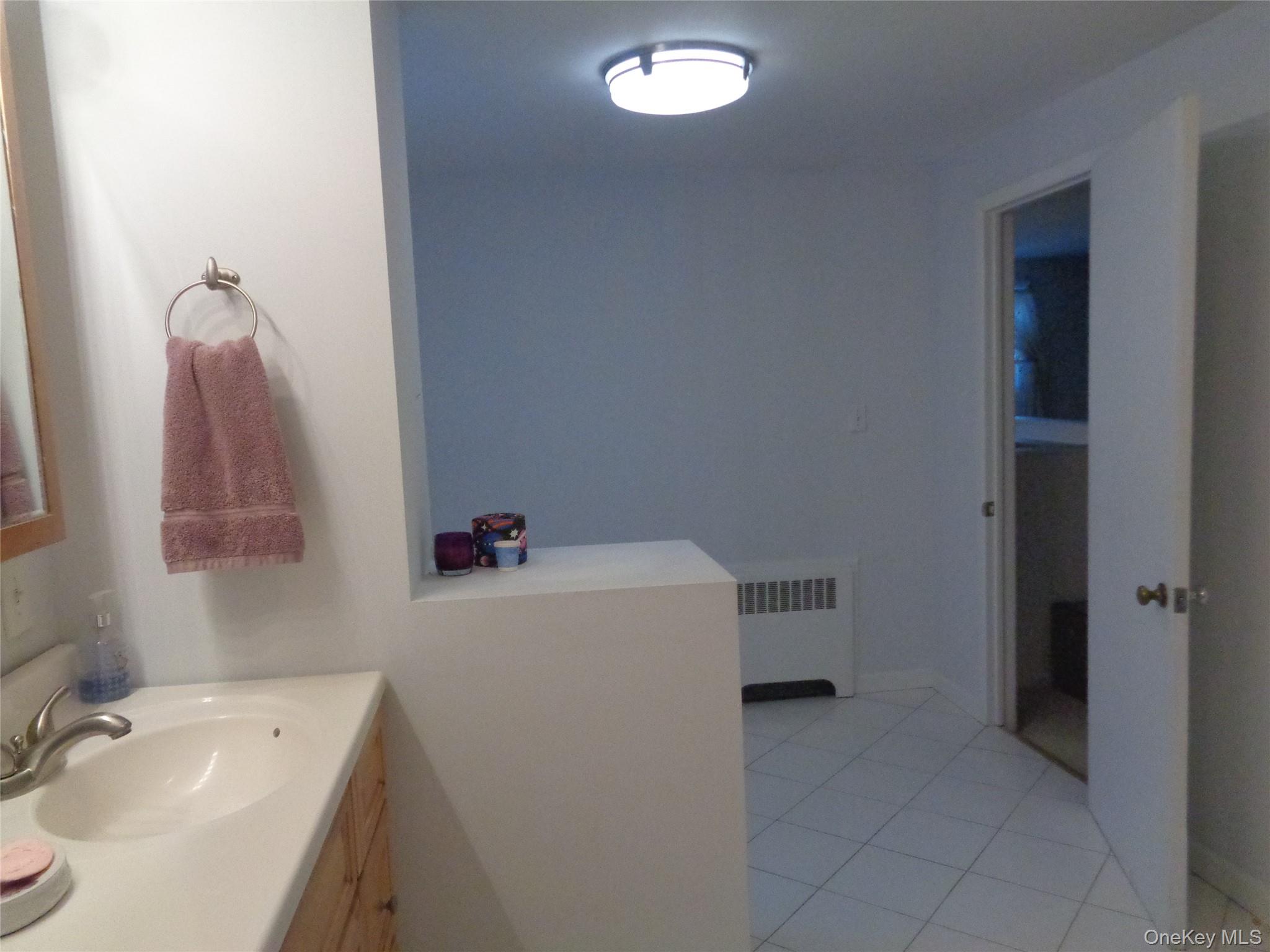 #18 photo, 9 Valley Terrace, Port Chester , NY 10573