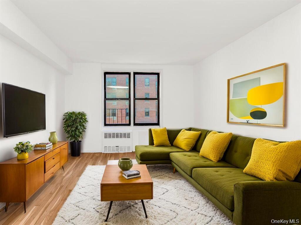 #8 photo, 2165 Matthews Avenue, Bronx , NY 10462