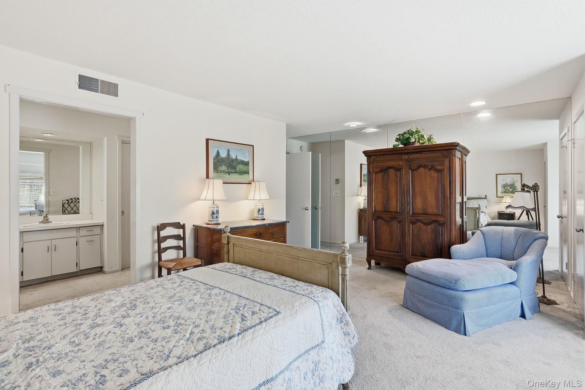 #15 photo, 140 Heritage Hills, Somers , NY 10589