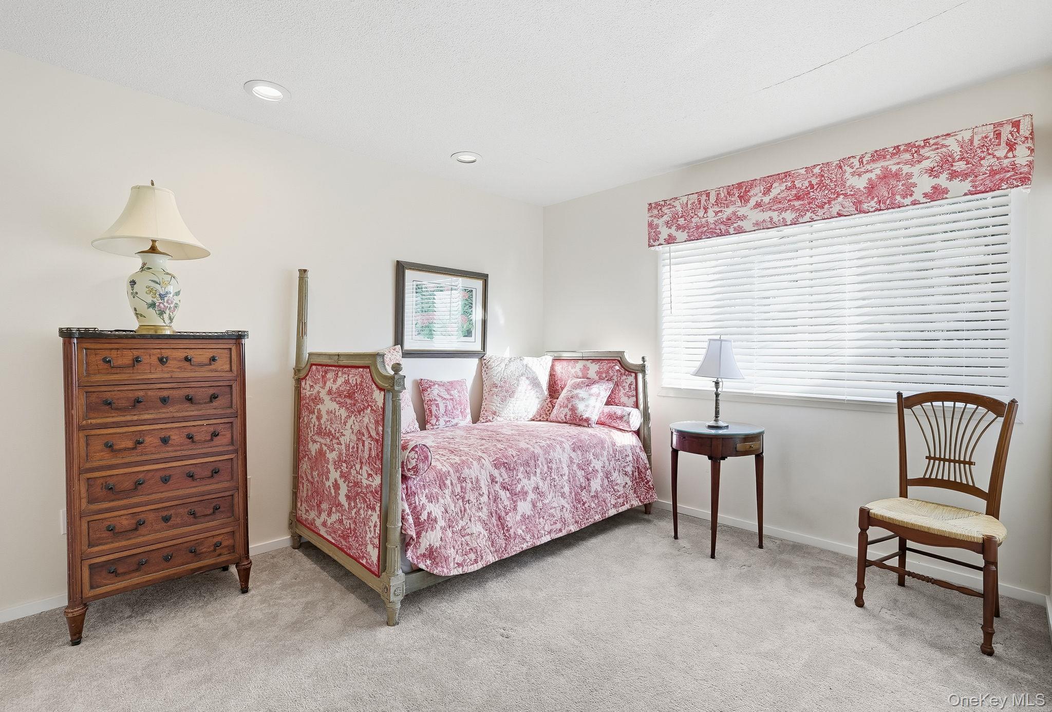 #18 photo, 140 Heritage Hills, Somers , NY 10589