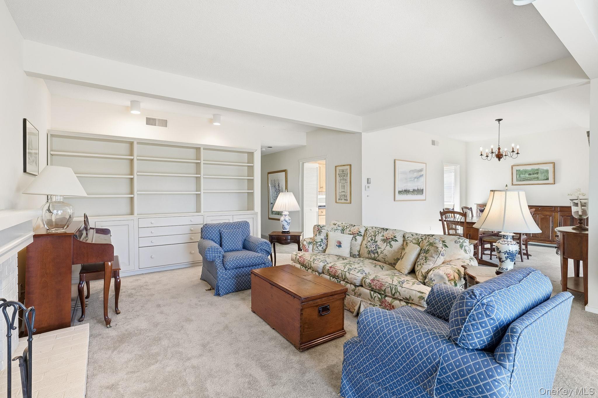 #4 photo, 140 Heritage Hills, Somers , NY 10589