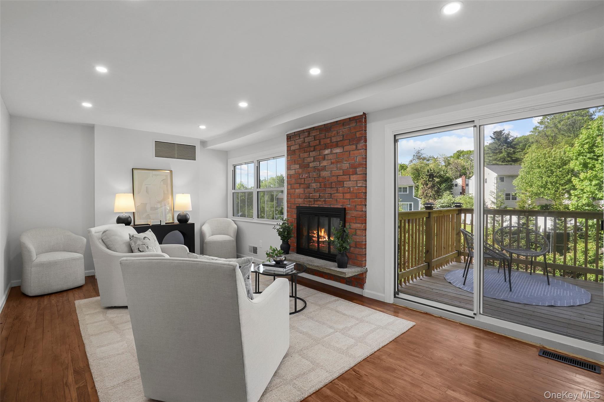 #11 photo, 63 Underhill Road, Scarsdale , NY 10583