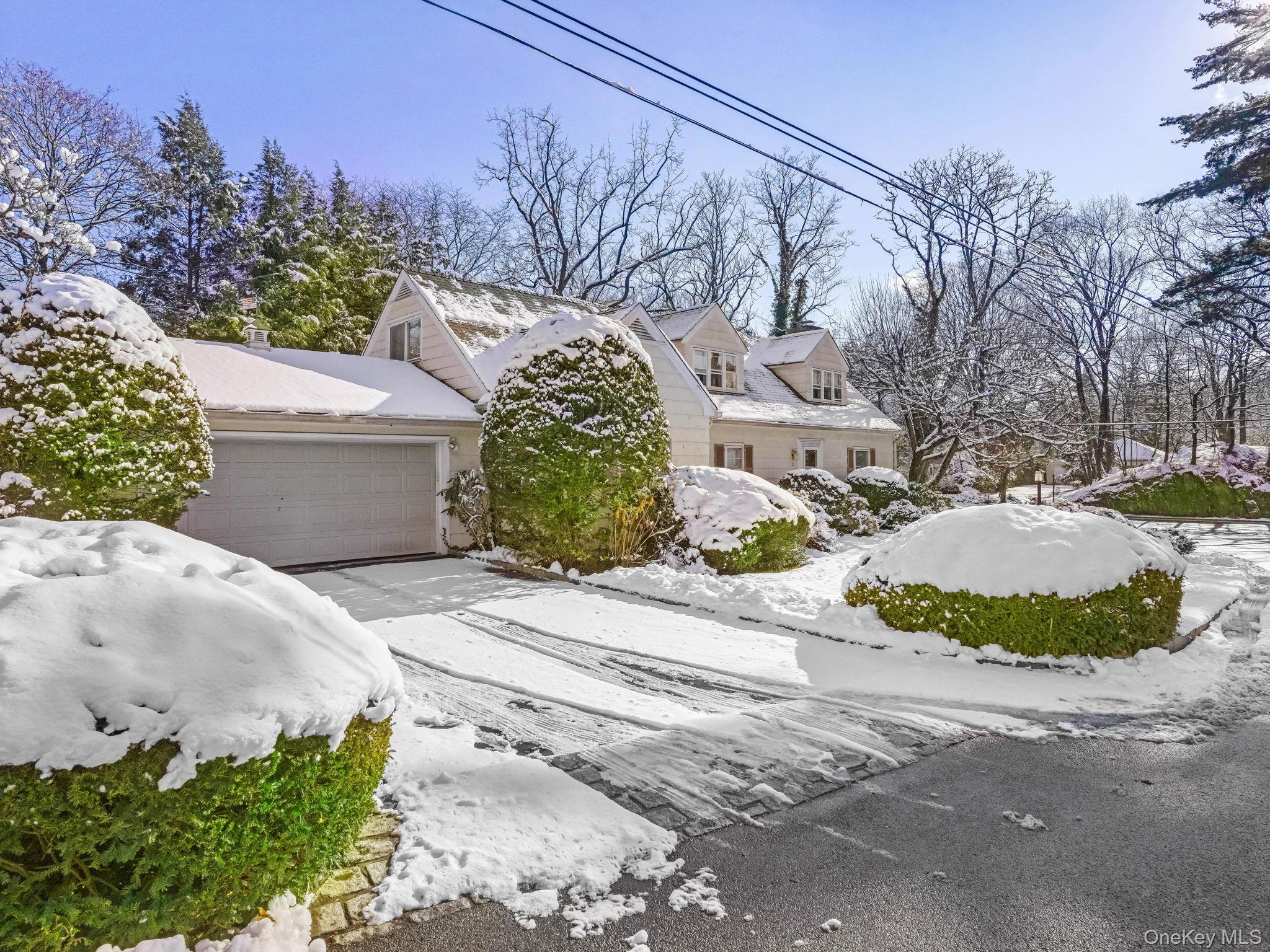 #15 photo, 1 Village Lane, Bronxville , NY 10708