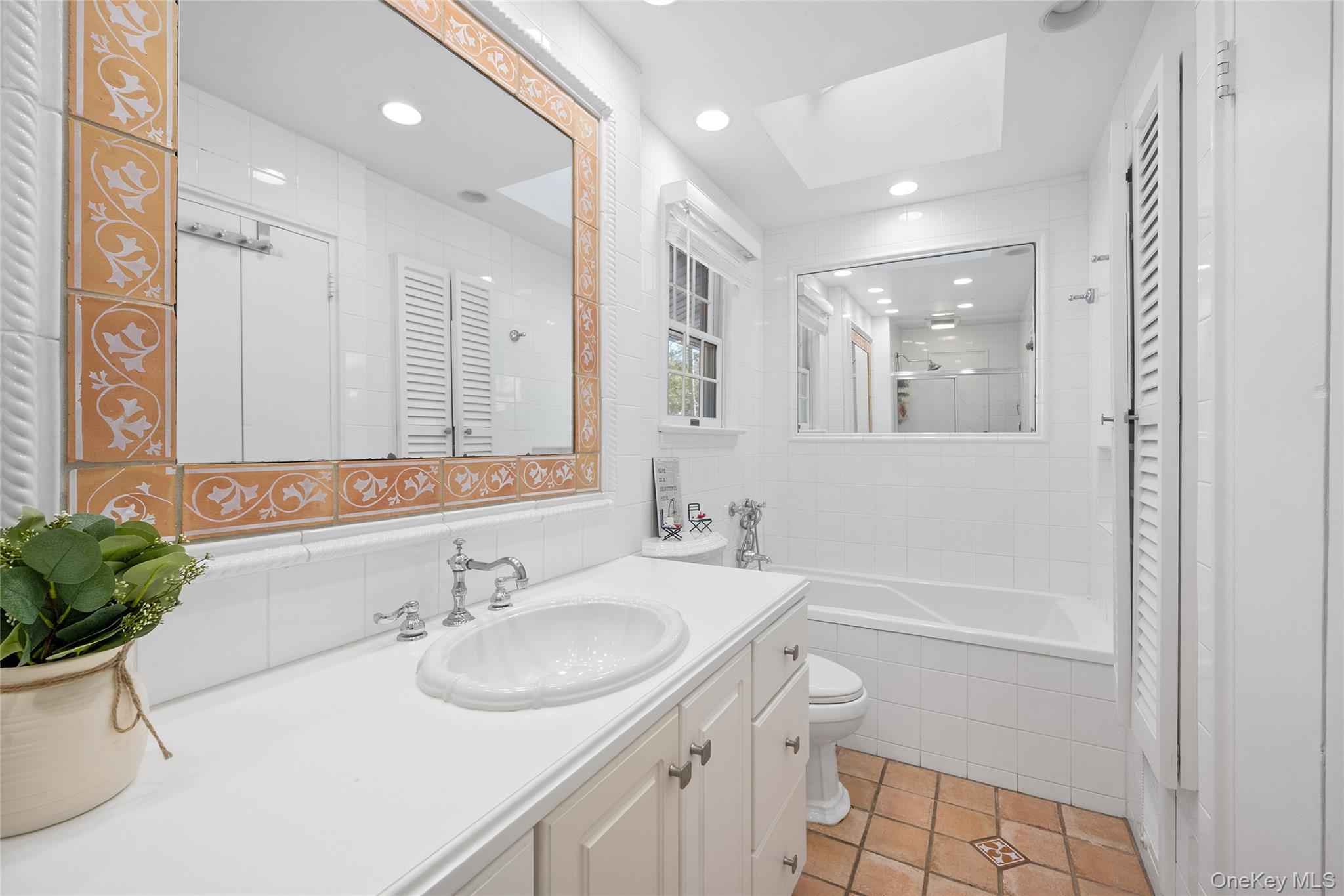 #15 photo, 124 Hillandale Drive, New Rochelle , NY 10804