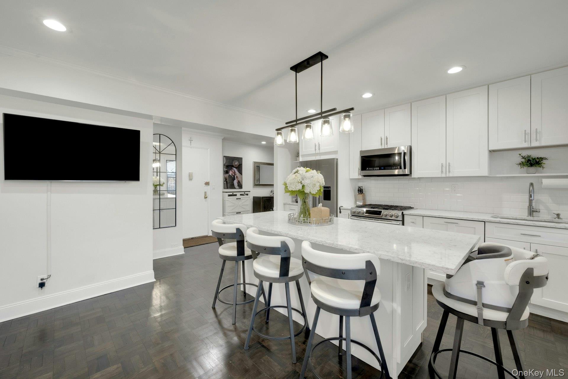 #4 photo, 609 Palmer Road, Yonkers , NY 10701