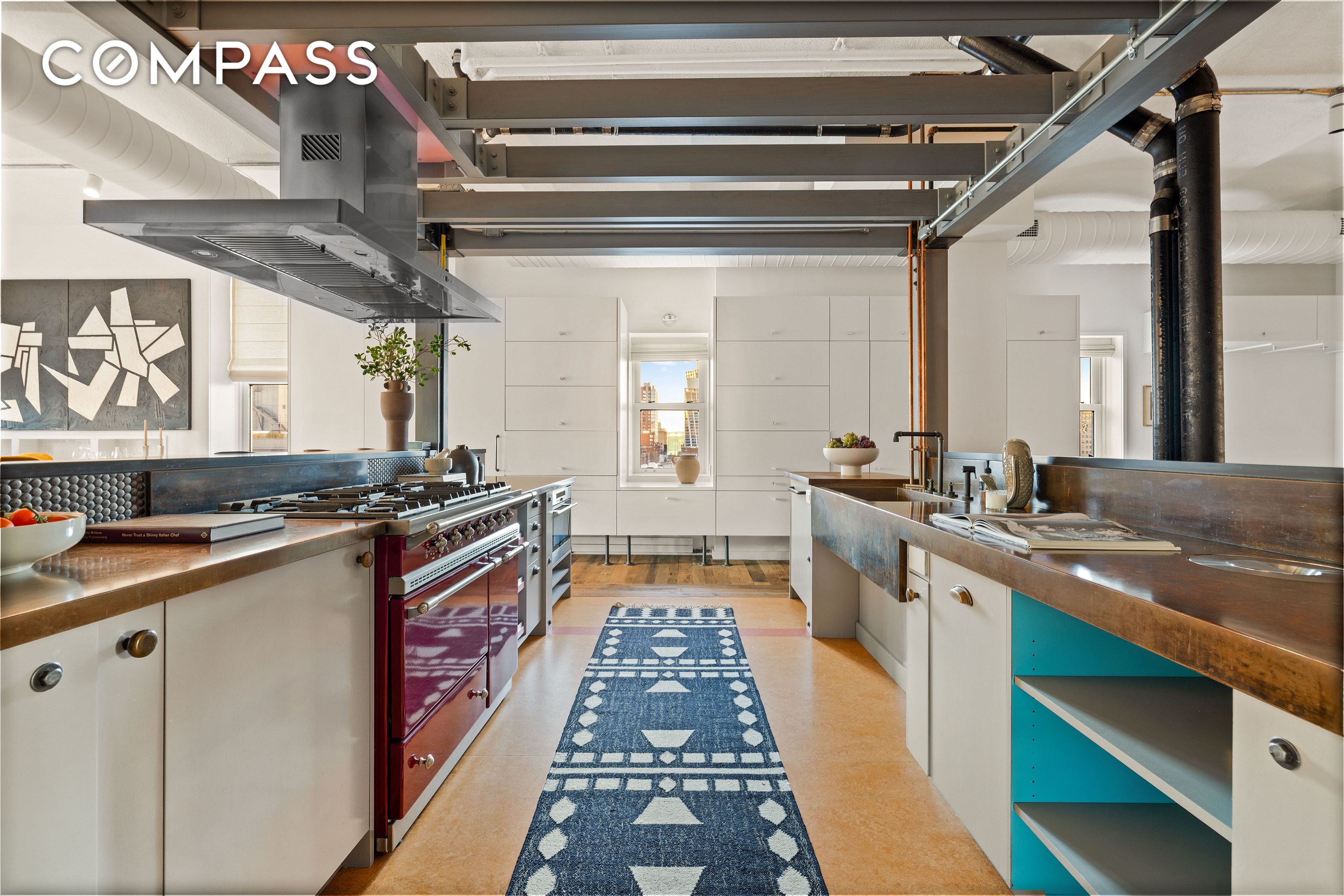 #7 photo, 257 W 17th Street, מנהטן Chelsea , NY 10011