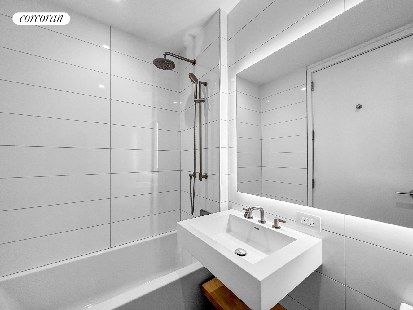 #11 photo, Brooklyn, DUMBO , NY 11201