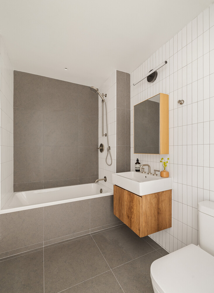 #22 photo, 76 N 8TH Street, Williamsburg , NY 11249