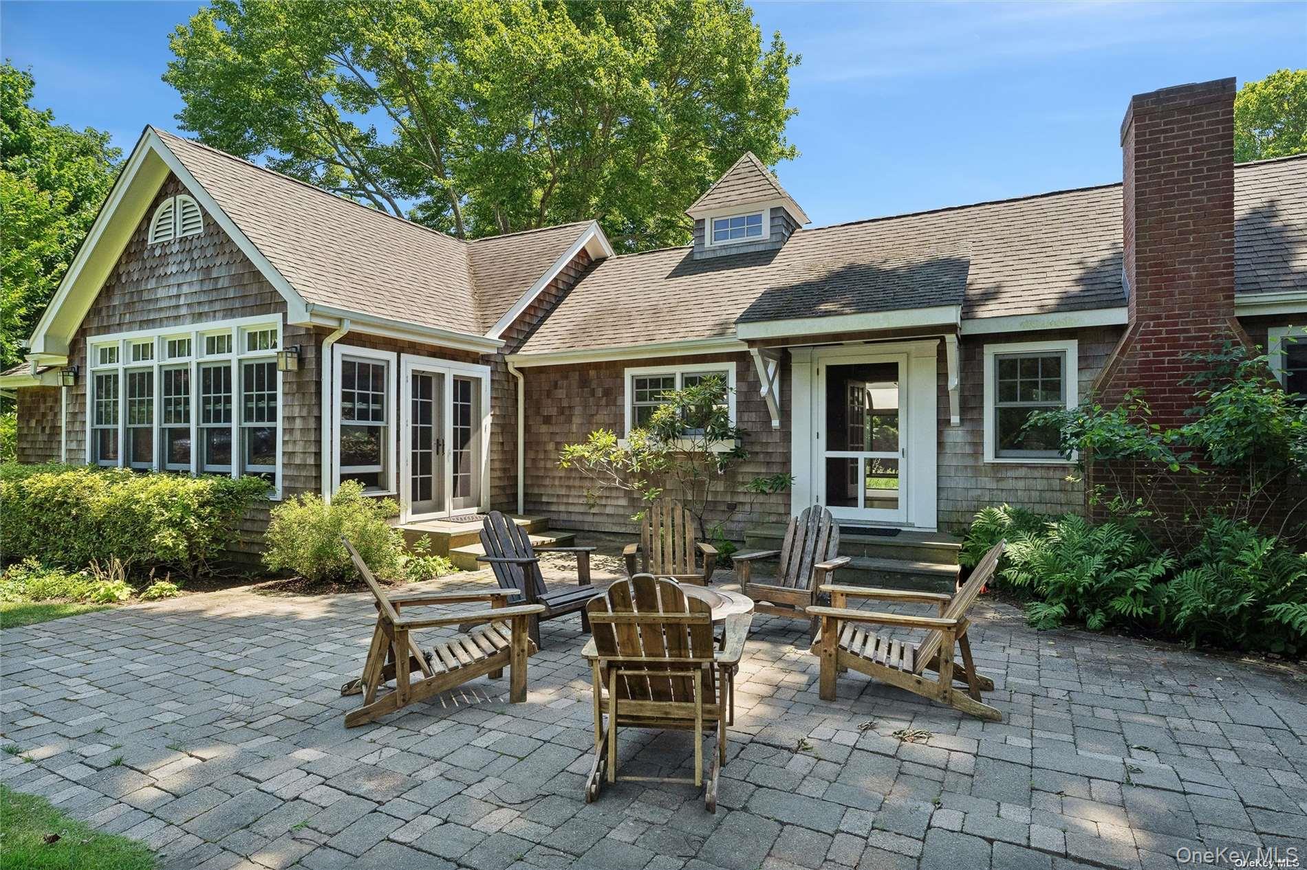 #2 photo, 695 Main Street, Westhampton Beach , NY 11978