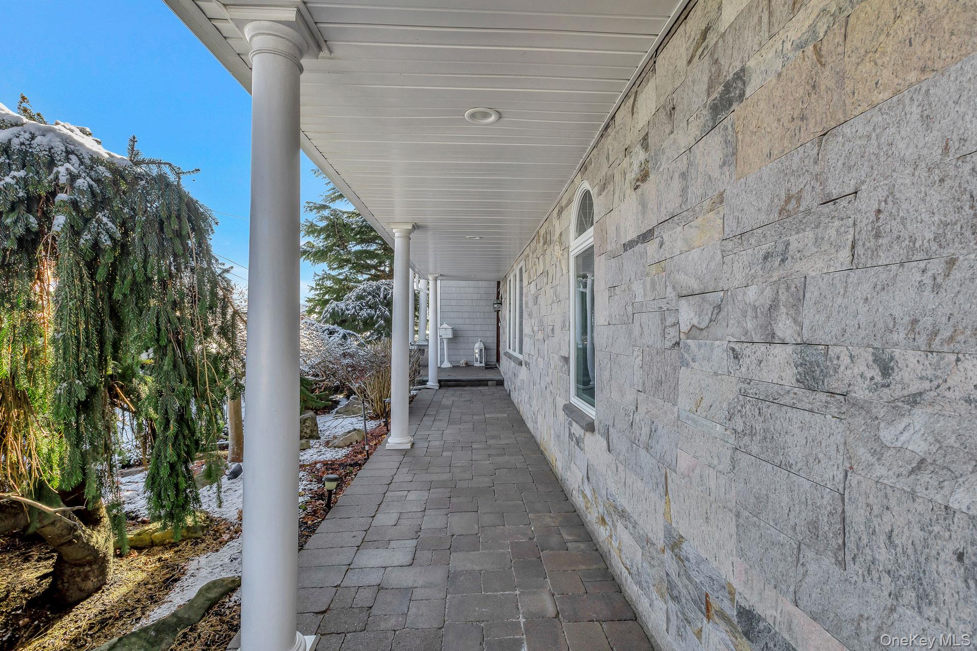 #2 photo, 110 Thornwood Road, Massapequa Park , NY 11762