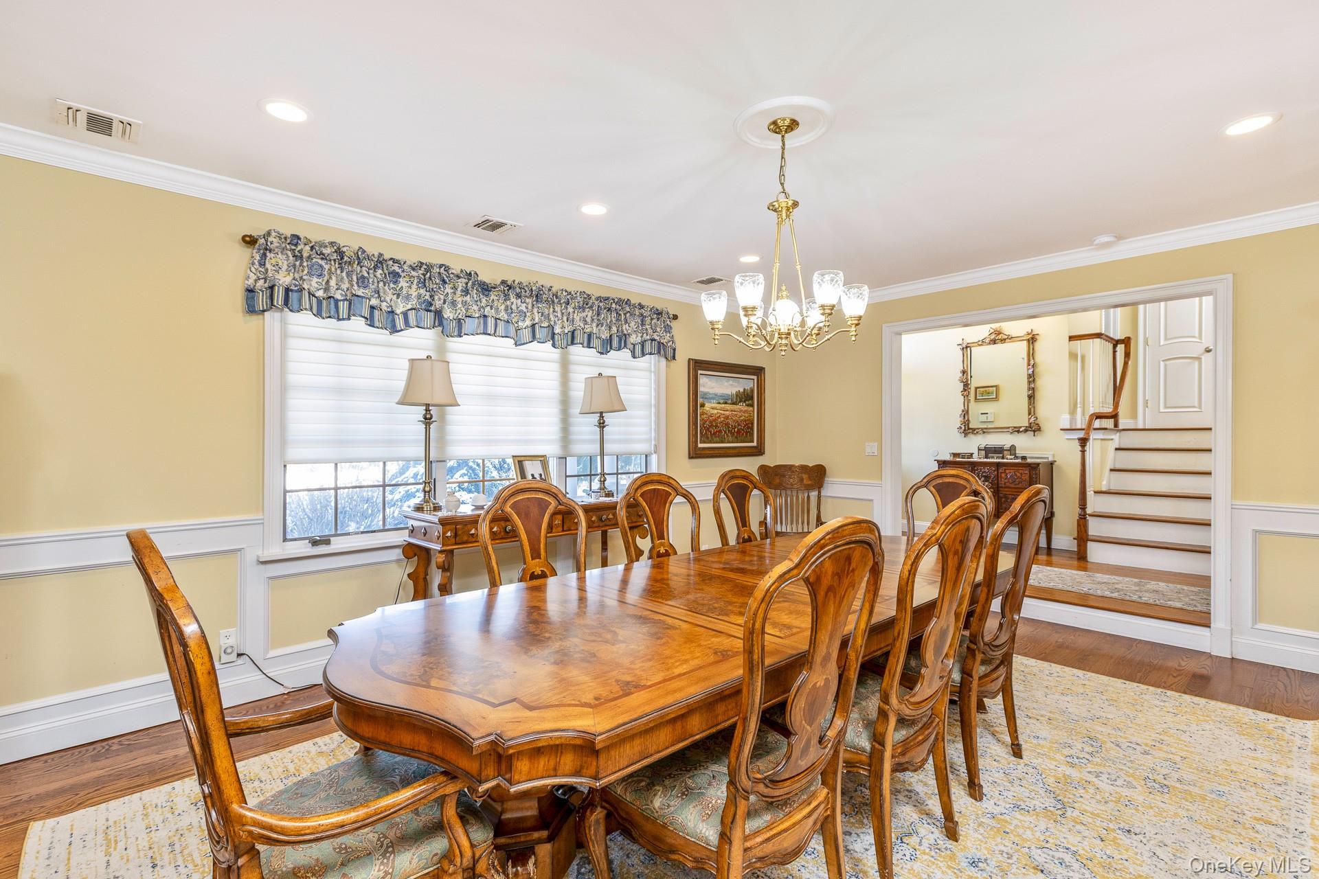 #5 photo, 110 Thornwood Road, Massapequa Park , NY 11762