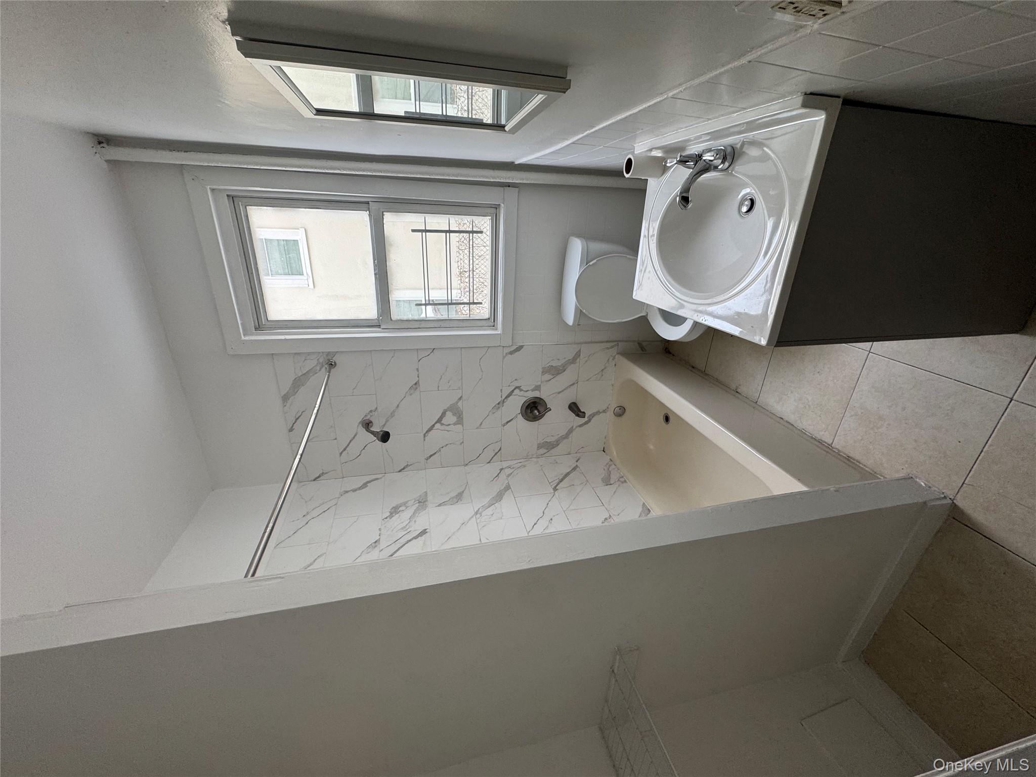 #7 photo, 238 S 3rd Avenue, Mount Vernon , NY 10550