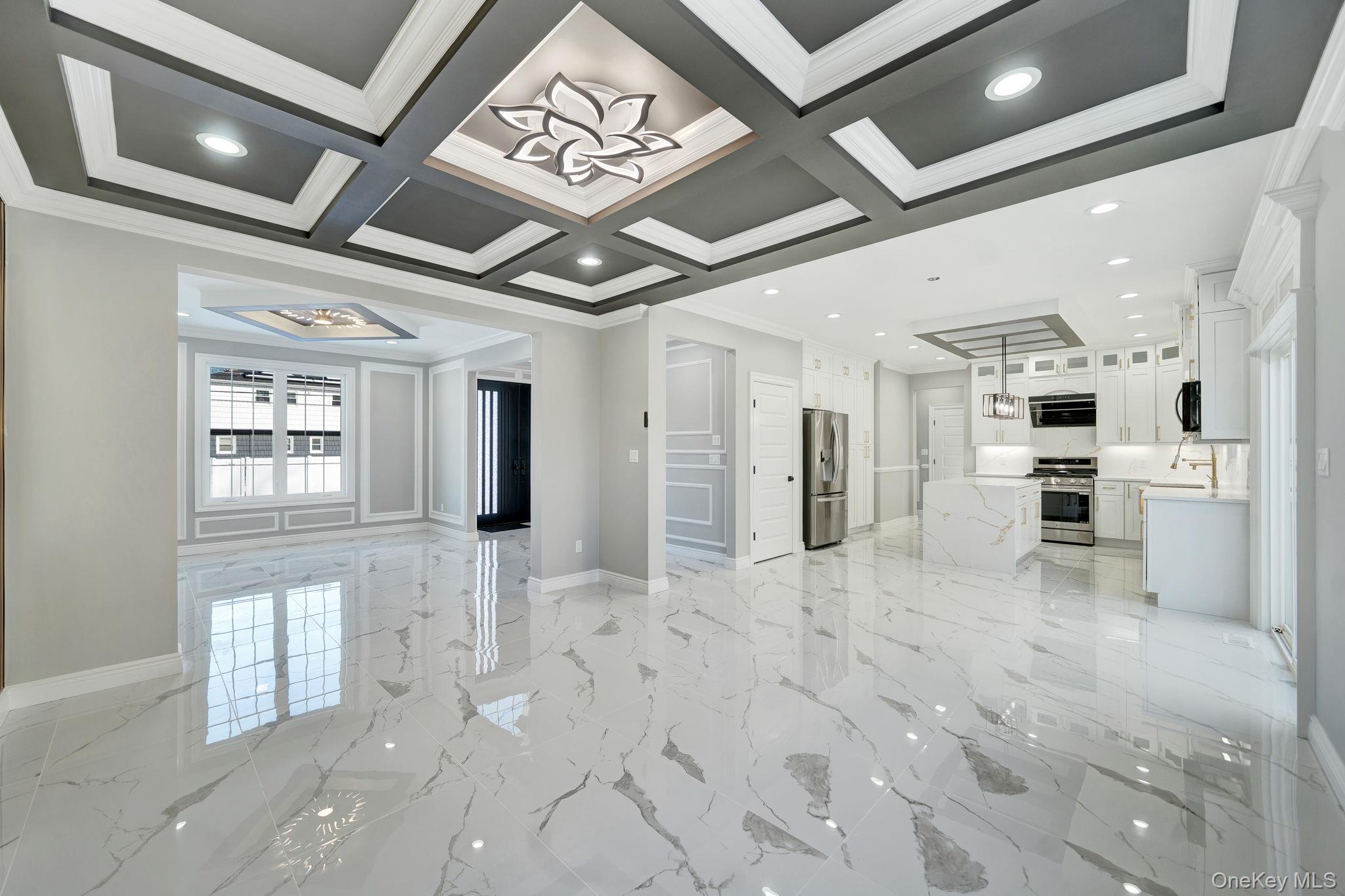 #11 photo, 2105 Hoffman Avenue, Нассау ‖ Elmont , NY 11003