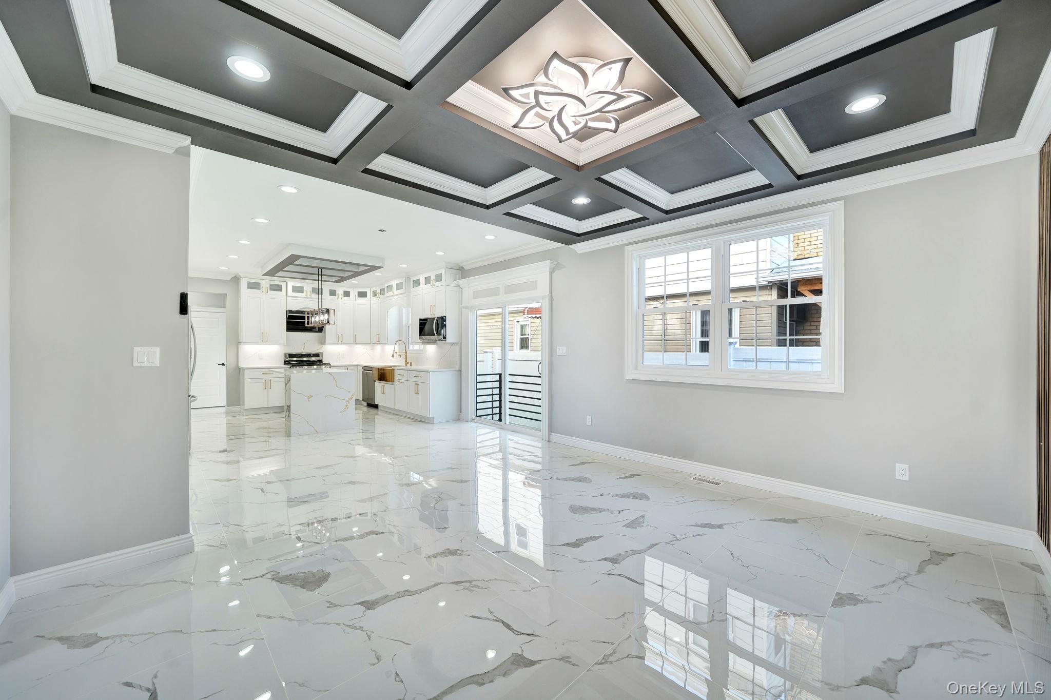 #12 photo, 2105 Hoffman Avenue, Нассау ‖ Elmont , NY 11003