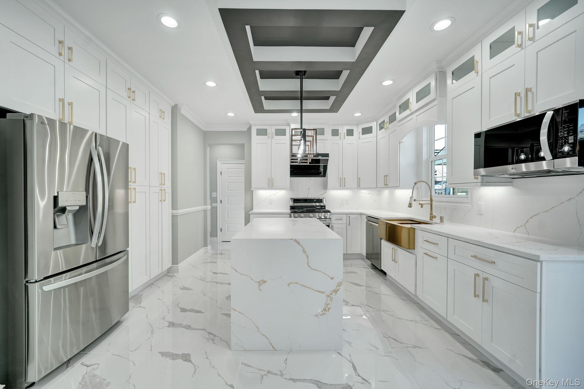 #13 photo, 2105 Hoffman Avenue, Нассау ‖ Elmont , NY 11003