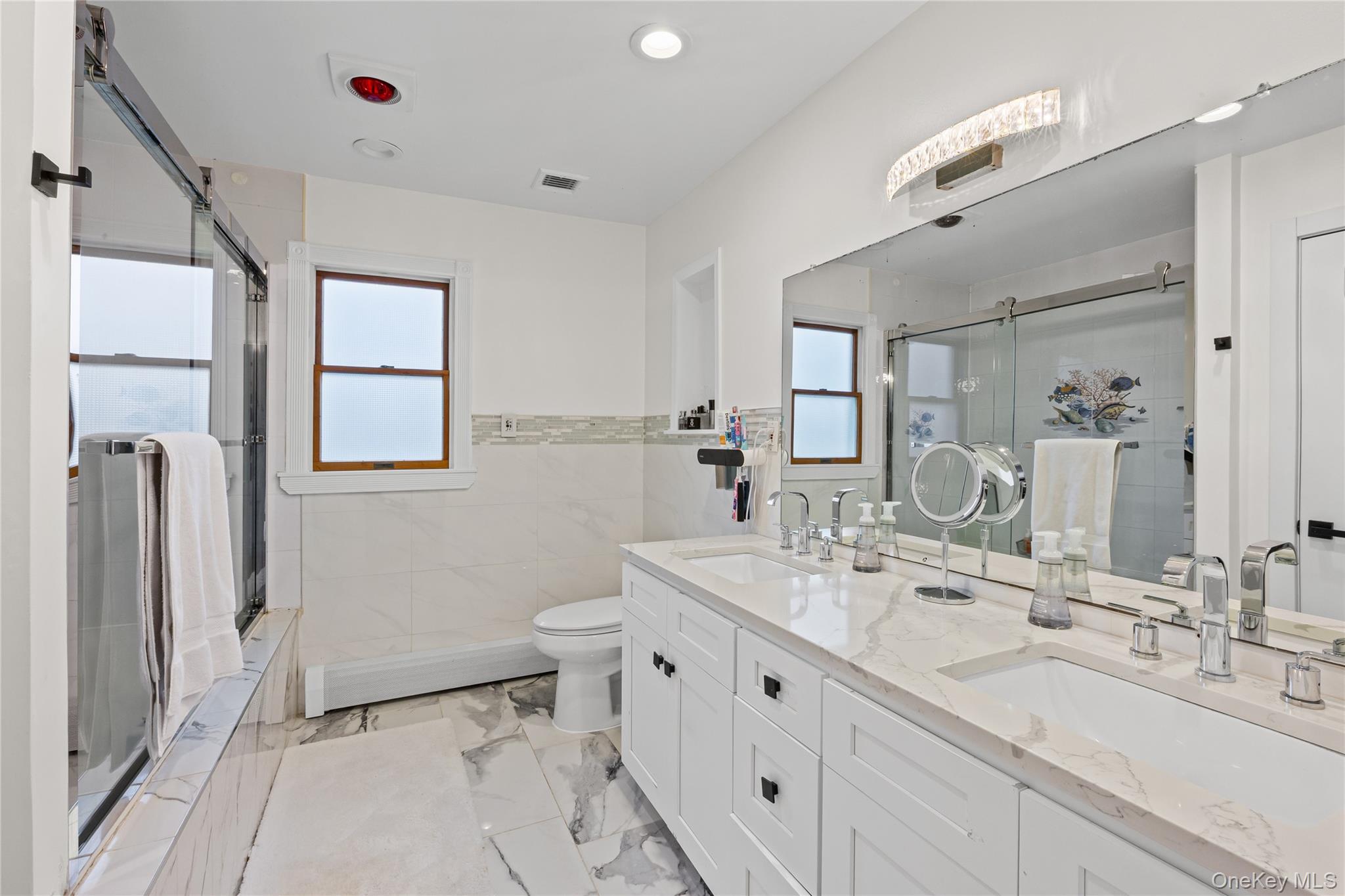 #18 photo, 8 Willow Road, New Hyde Park , NY 11040