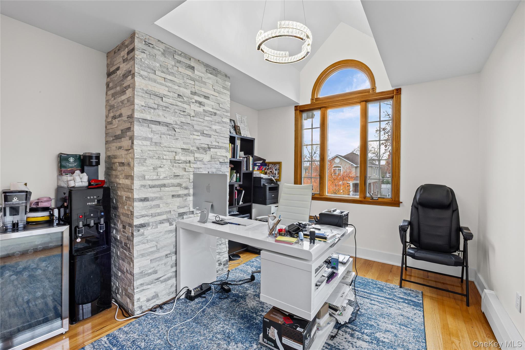 #20 photo, 8 Willow Road, New Hyde Park , NY 11040