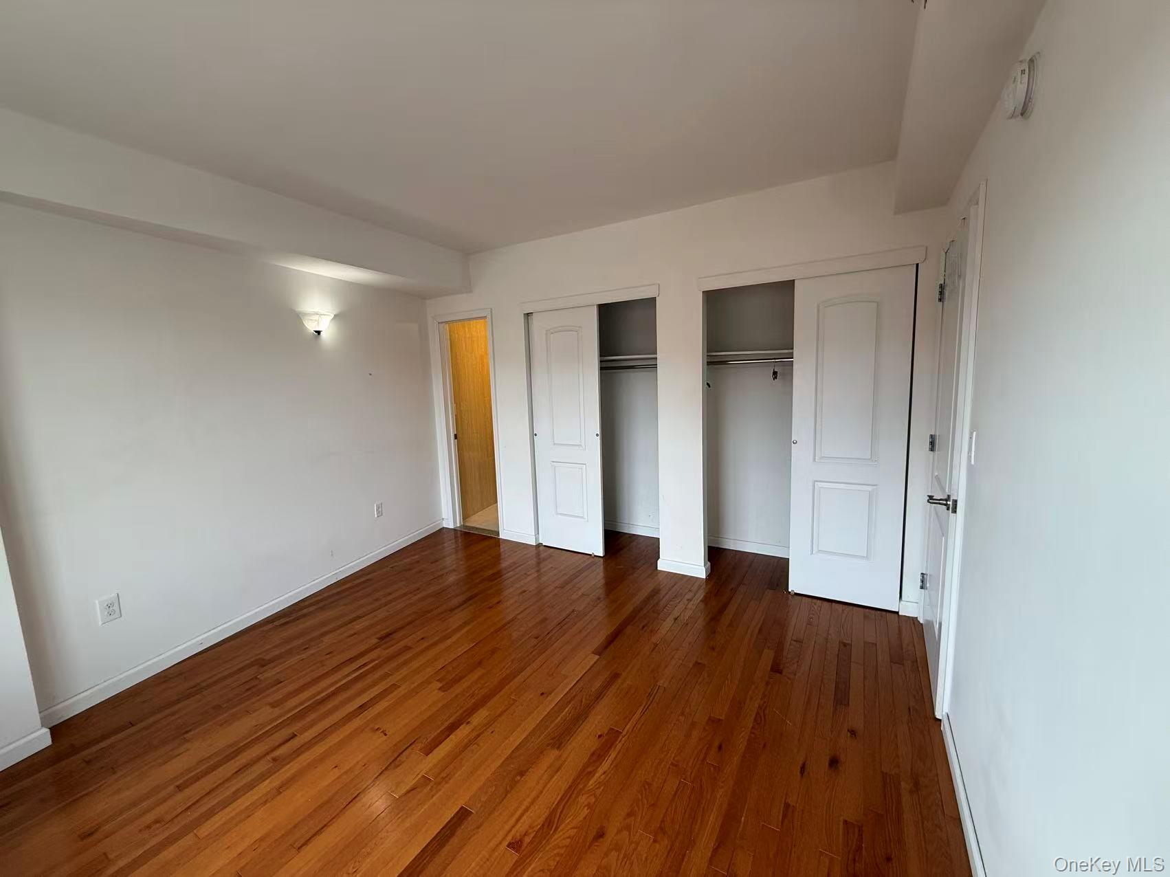 #4 photo, 7166 Parsons Boulevard, Fresh Meadows , NY 11365