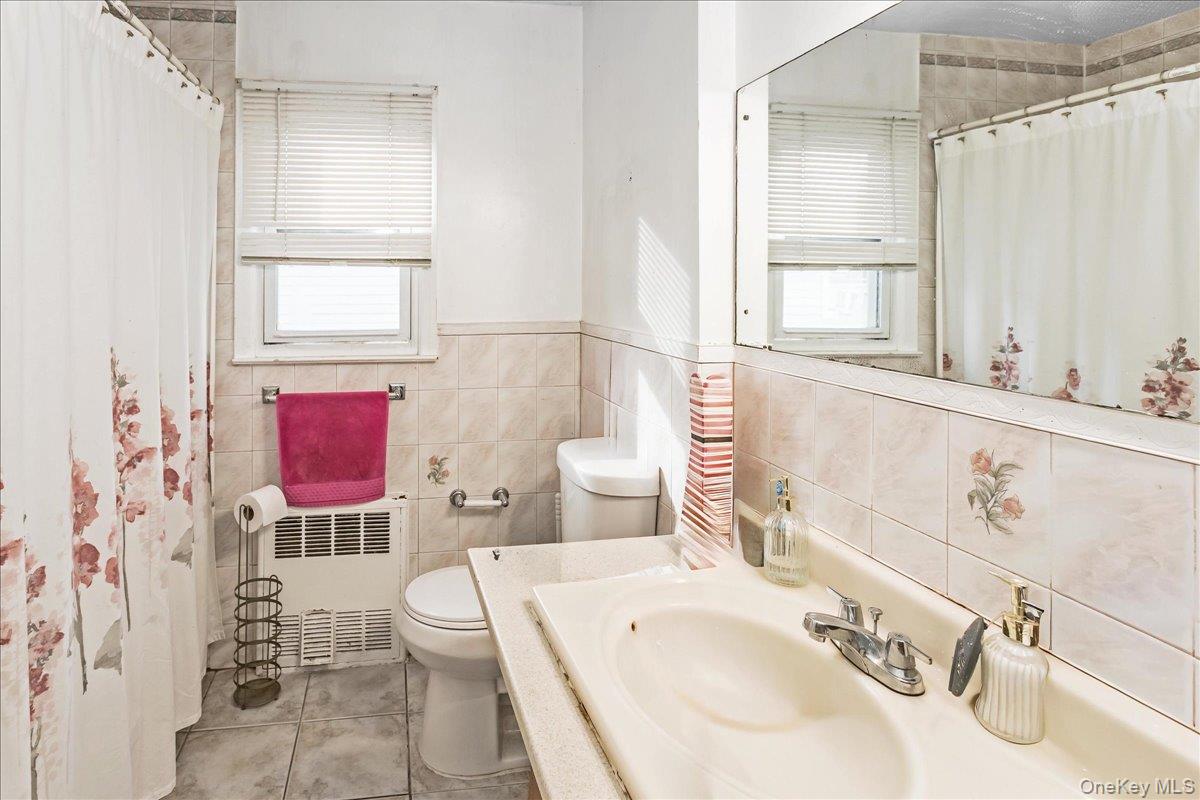 #15 photo, 24 Harrison Avenue, ناسو Hempstead , NY 11550