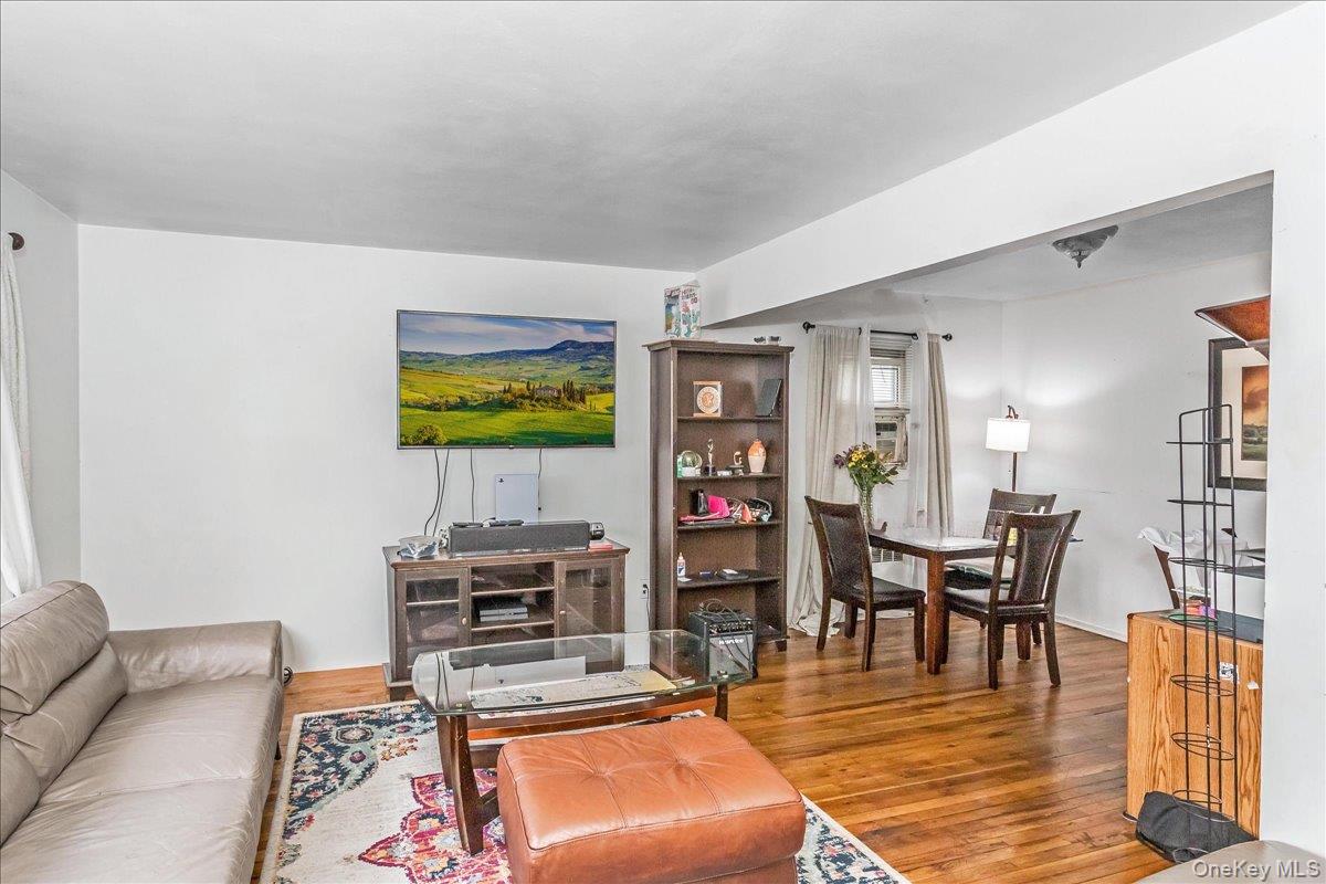 #3 photo, 24 Harrison Avenue, ناسو Hempstead , NY 11550