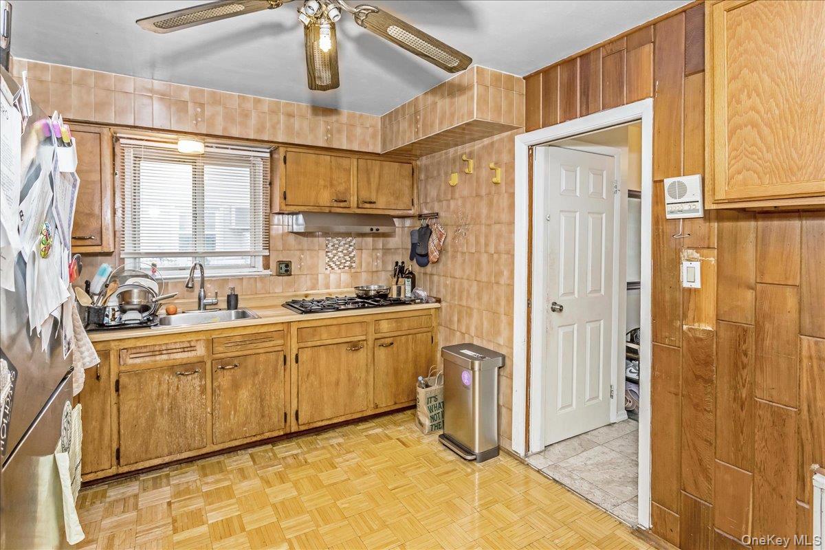 #5 photo, 24 Harrison Avenue, ناسو Hempstead , NY 11550