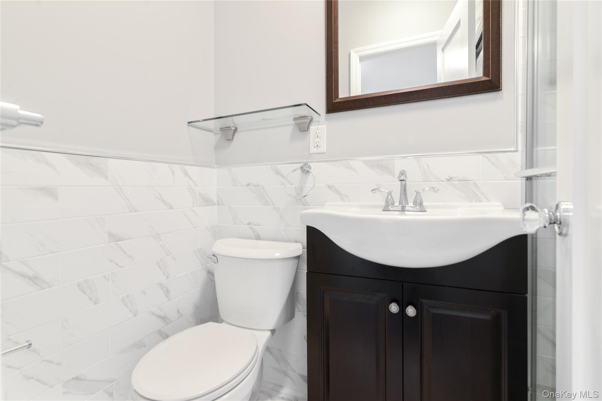 #15 photo, 2169 45th Street, Куинс ‖ Astoria , NY 11105