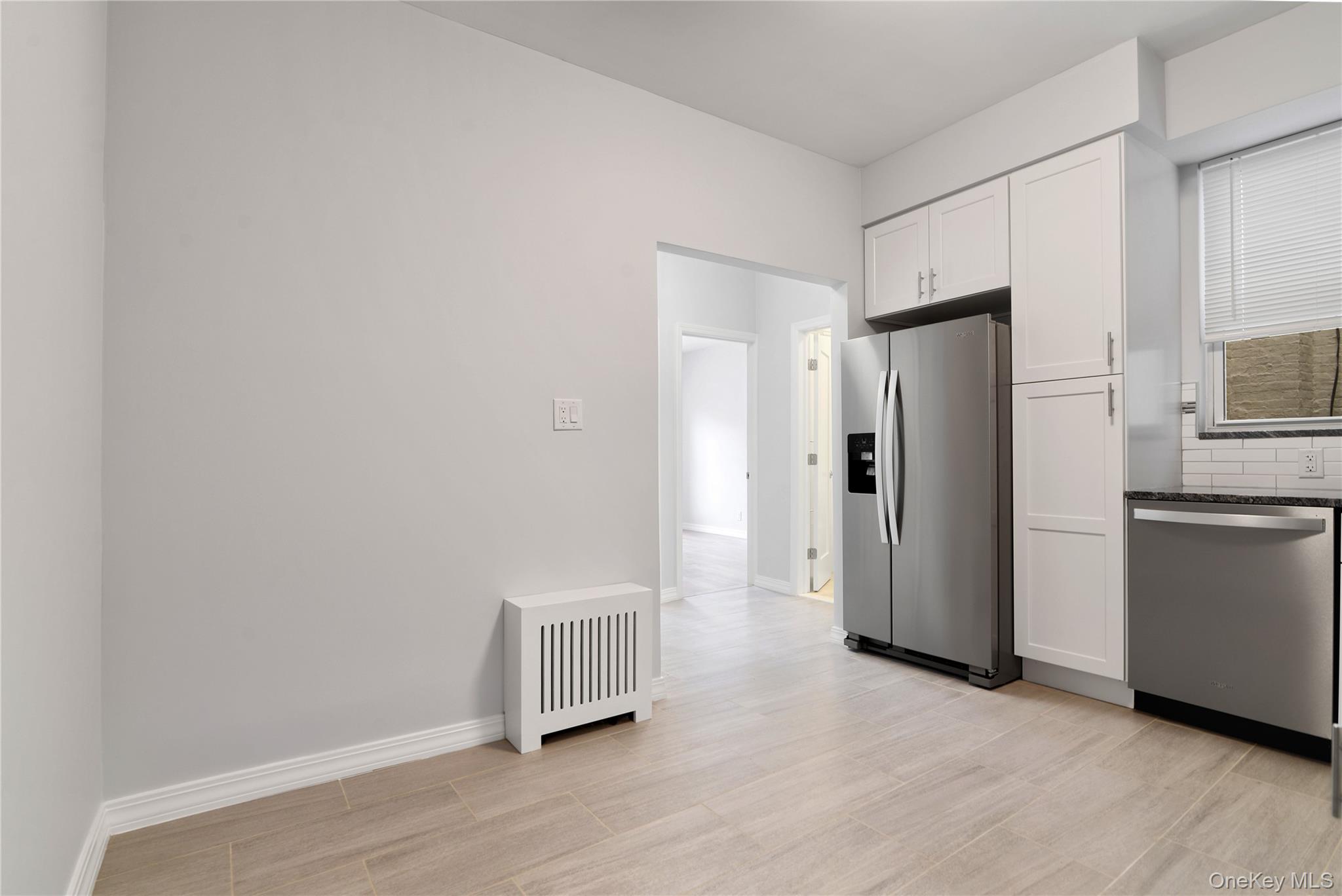 #17 photo, 2169 45th Street, Куинс ‖ Astoria , NY 11105