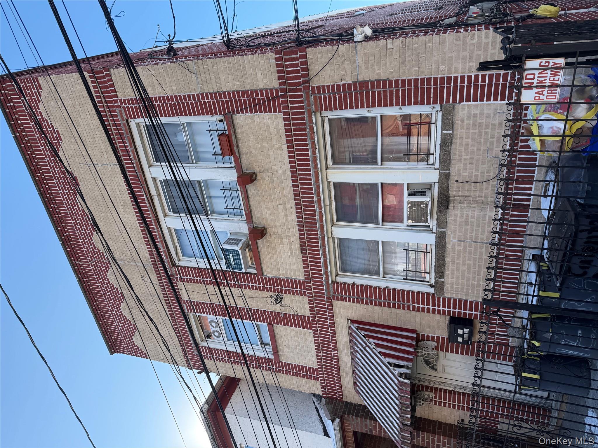 #1 photo, 5304 106th Street, קווינס Corona , NY 11368