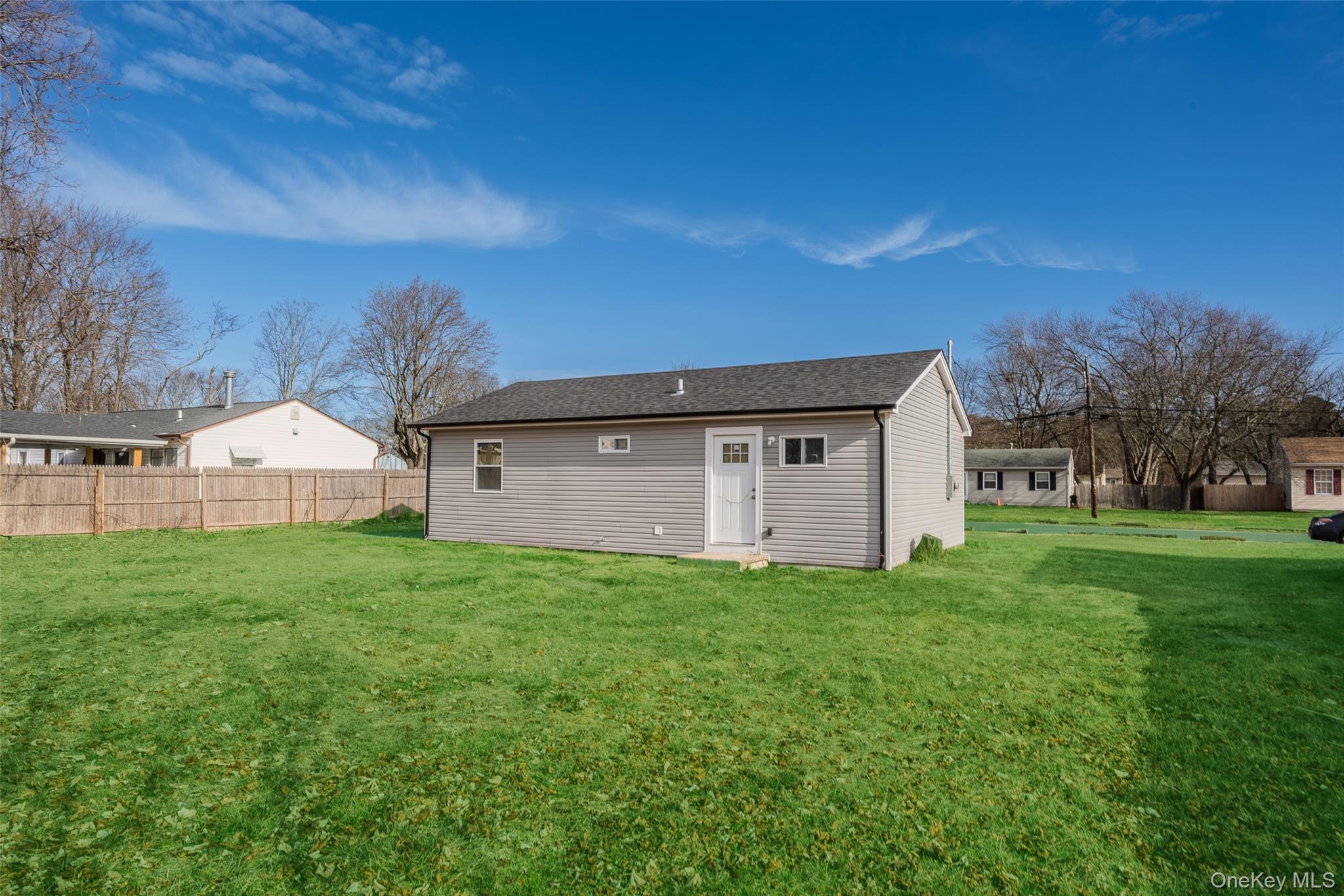 #20 photo, 818 Meade Avenue, Bellport , NY 11713