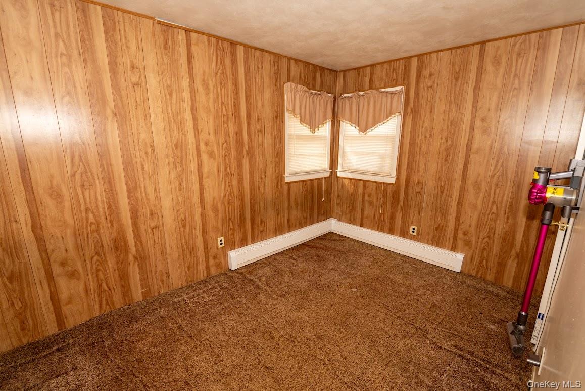 #13 photo, 385 Beacon Avenue, Lindenhurst , NY 11757