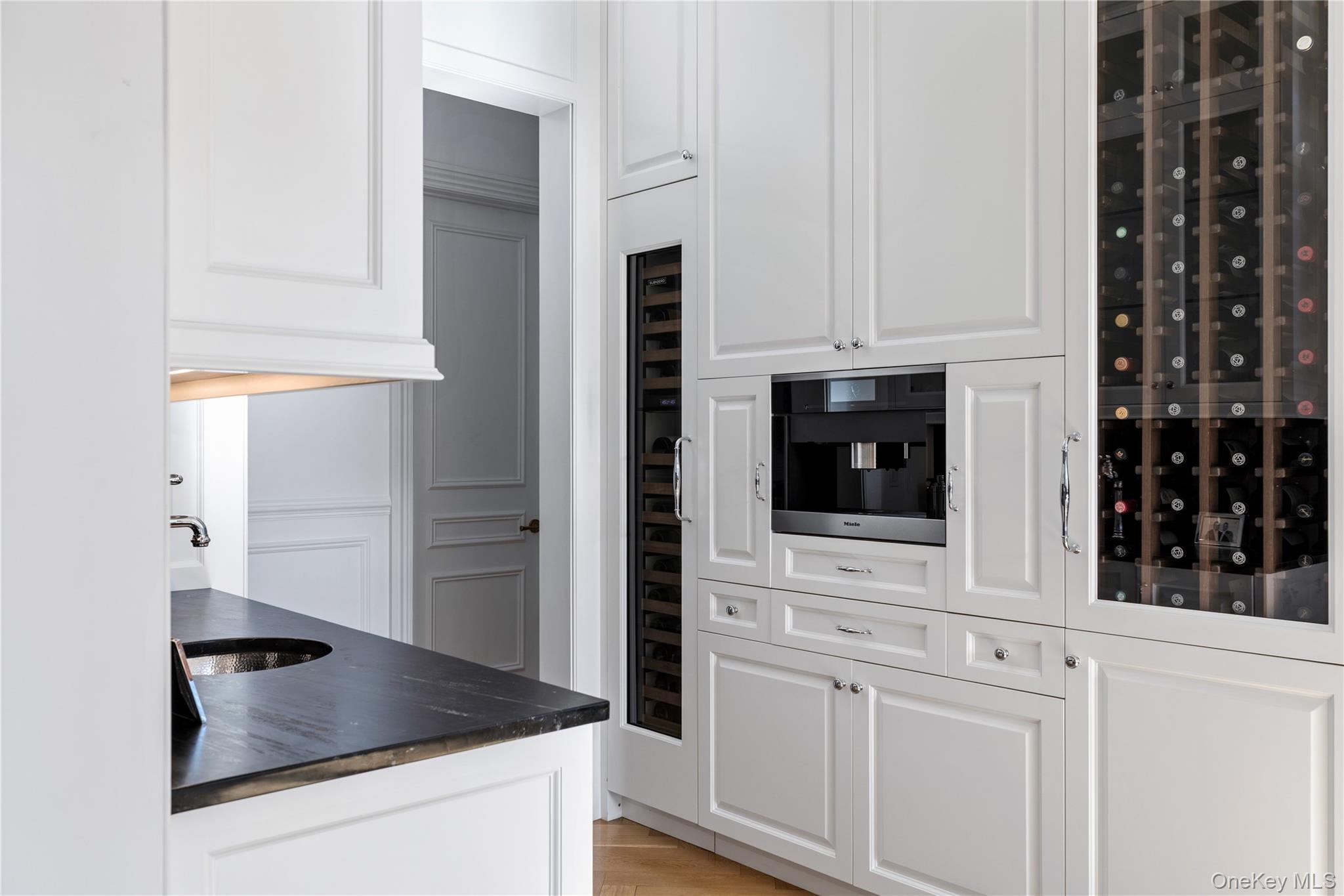 #16 photo, 30 Wood Acres Road, ब्रकविल Brookville , NY 11545