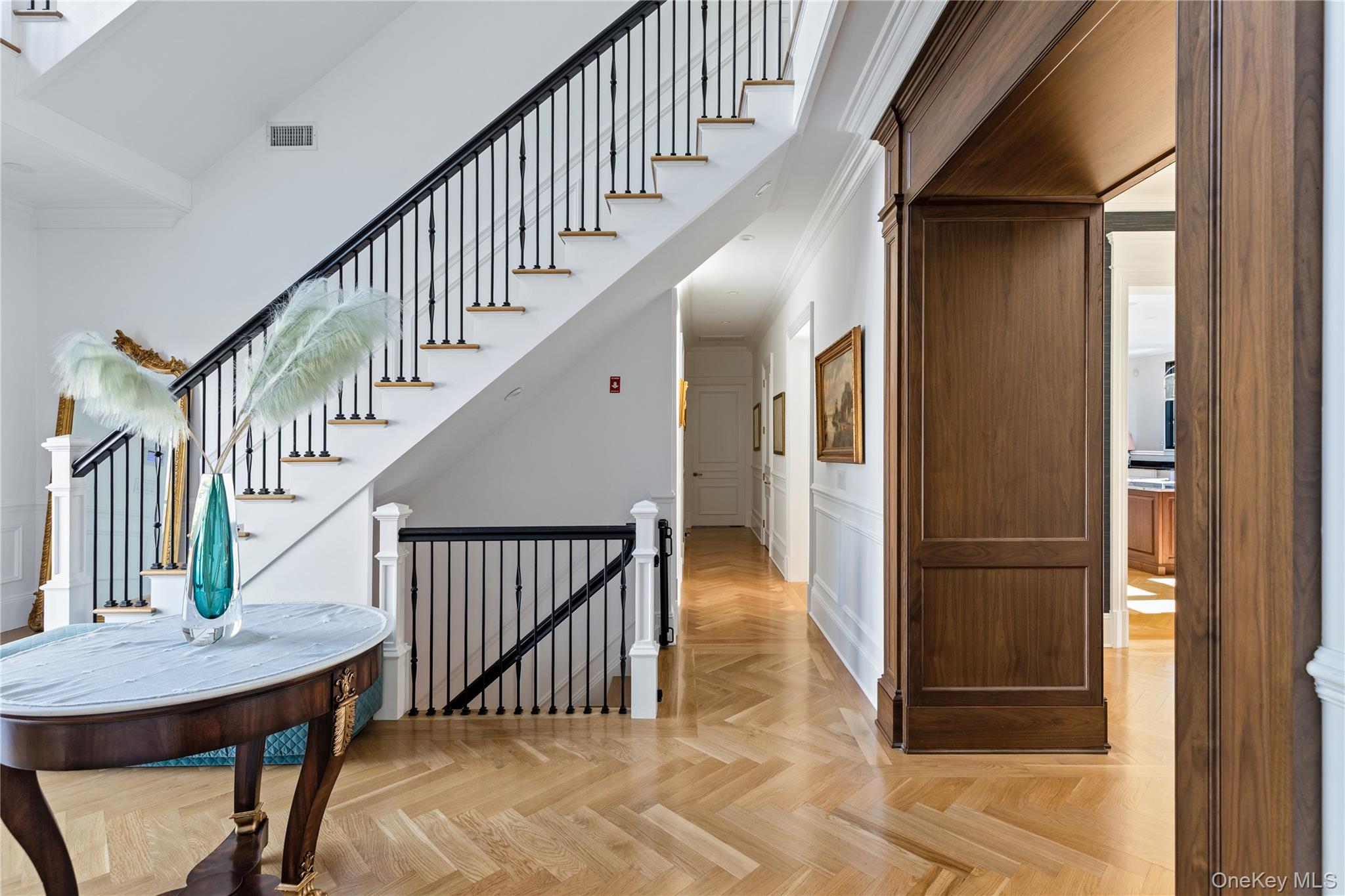 #20 photo, 30 Wood Acres Road, ब्रकविल Brookville , NY 11545