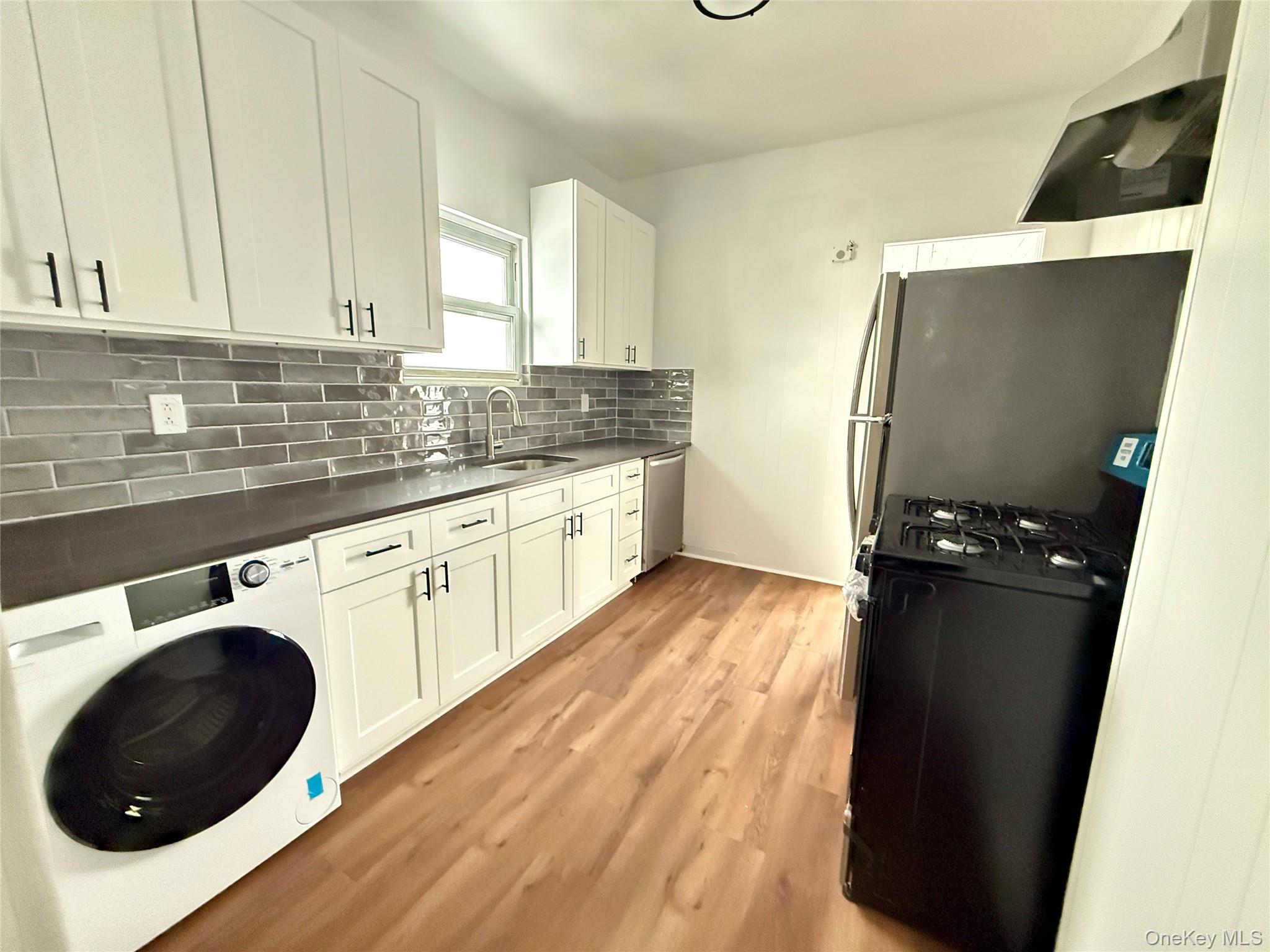 #2 photo, 55 Ramsey Avenue, Yonkers , NY 10701