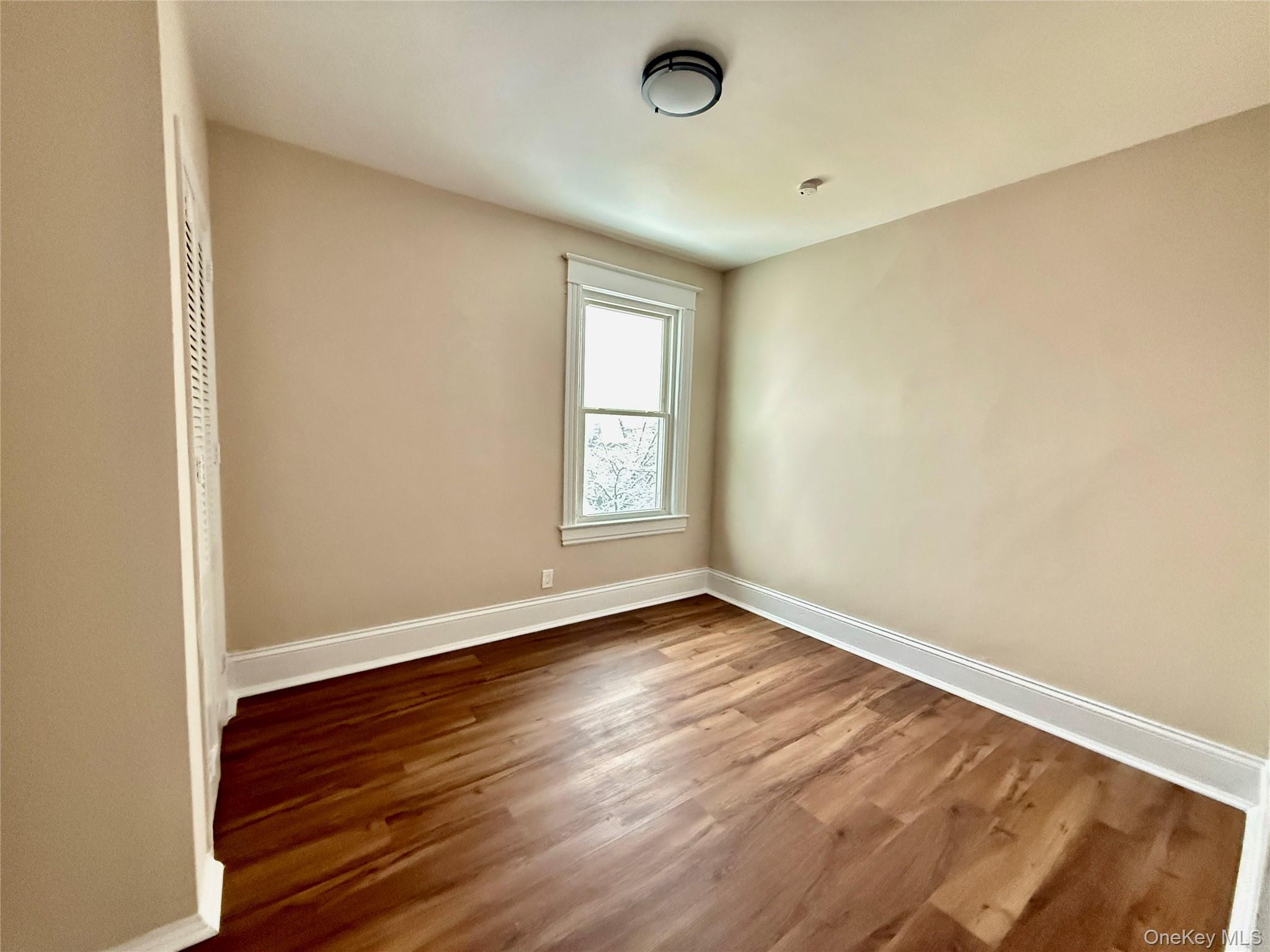 #6 photo, 55 Ramsey Avenue, Yonkers , NY 10701