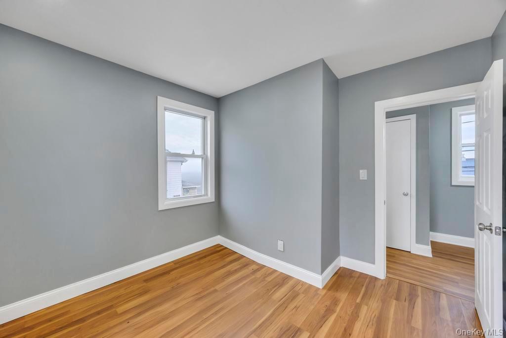 #10 photo, 17 Sapir Street, नासाउ काउंटी Valley Stream , NY 11580