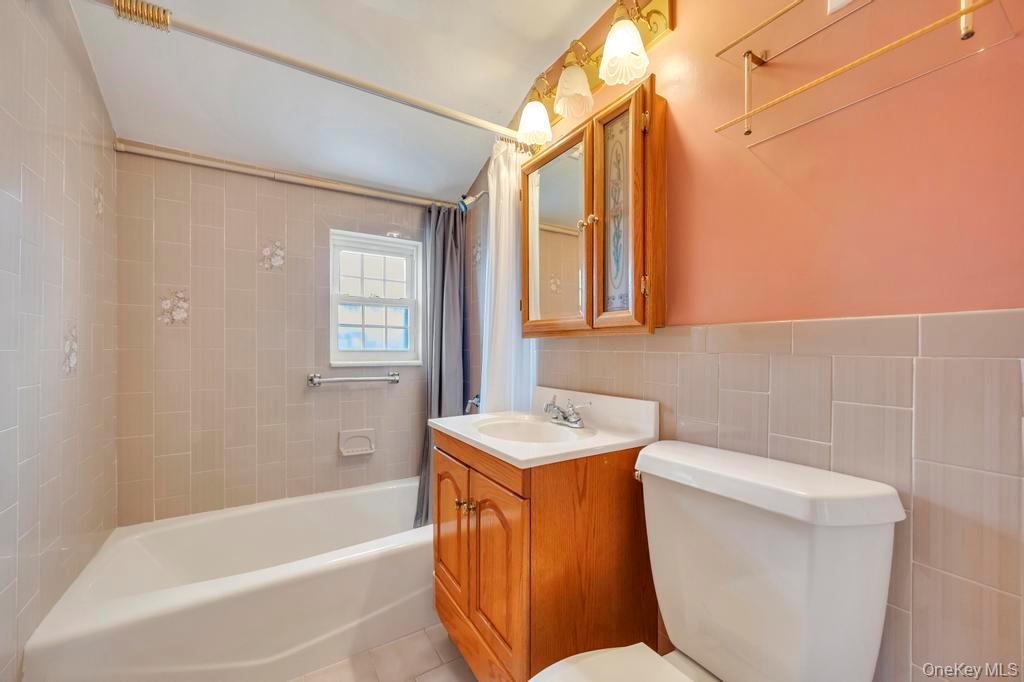 #20 photo, 10 Grape Lane, Нассау ‖ Hicksville , NY 11801